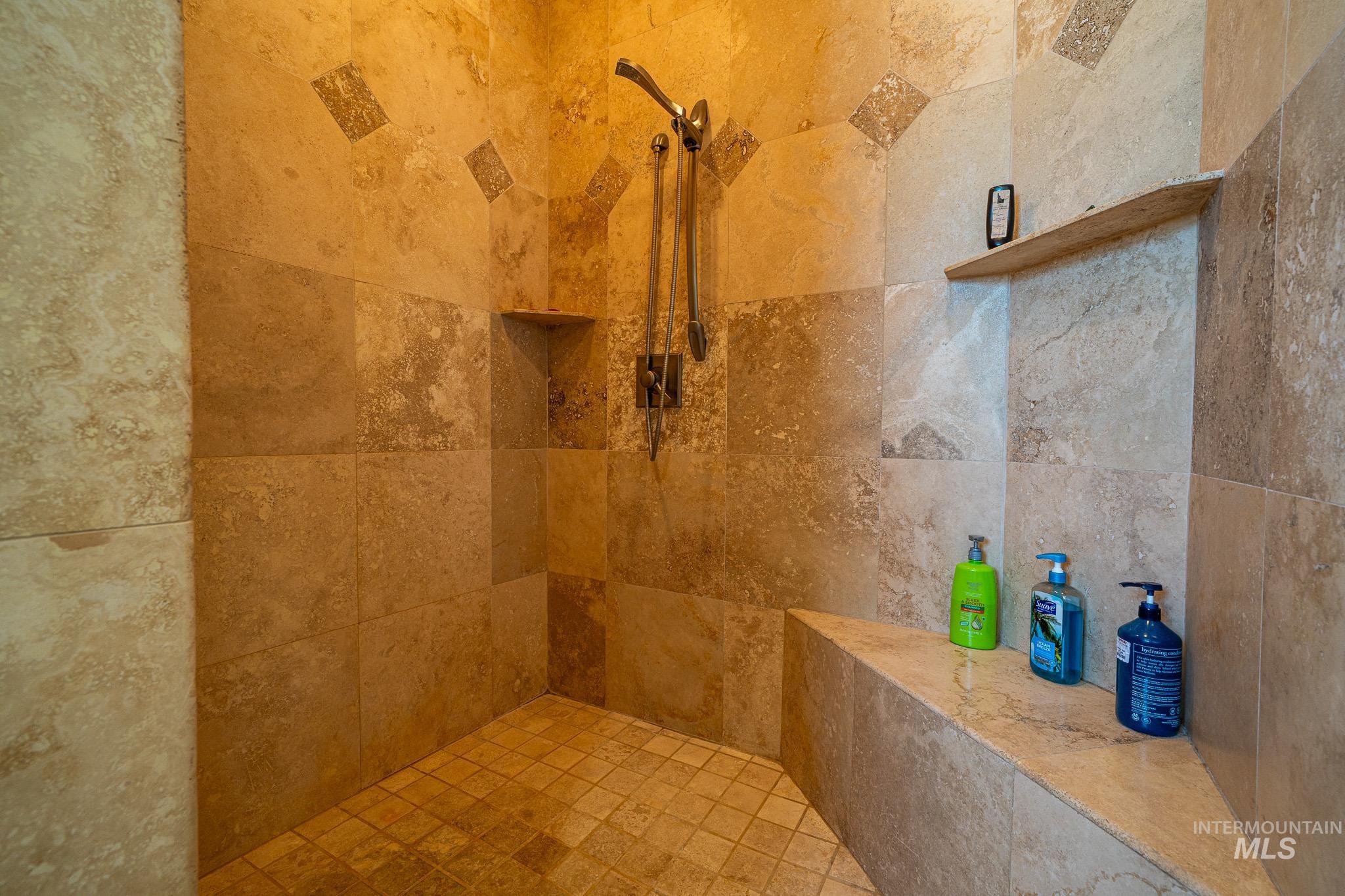 201 E South 10th Street, Grangeville, Idaho 83530, 3 Bedrooms, 2 Bathrooms, Residential For Sale, Price $498,000, 98949877