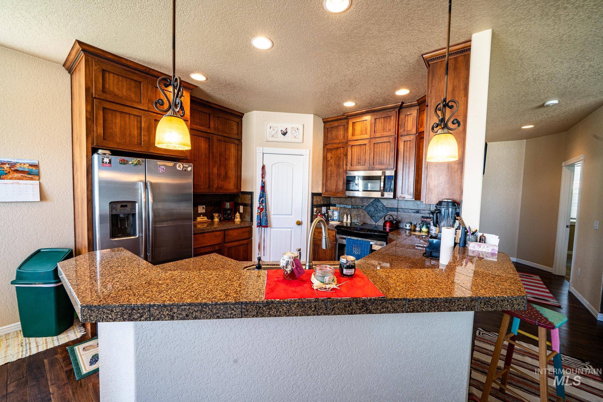 201 E South 10th Street, Grangeville, Idaho 83530, 3 Bedrooms, 2 Bathrooms, Residential For Sale, Price $498,000, 98949877