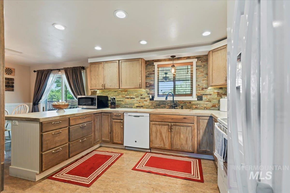 14525 Woosley, Nampa, Idaho 83651, 3 Bedrooms, 2.5 Bathrooms, Residential For Sale, Price $649,000, 98949885