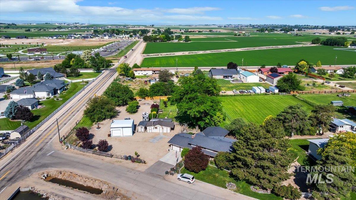 14525 Woosley, Nampa, Idaho 83651, 3 Bedrooms, 2.5 Bathrooms, Residential For Sale, Price $649,000, 98949885