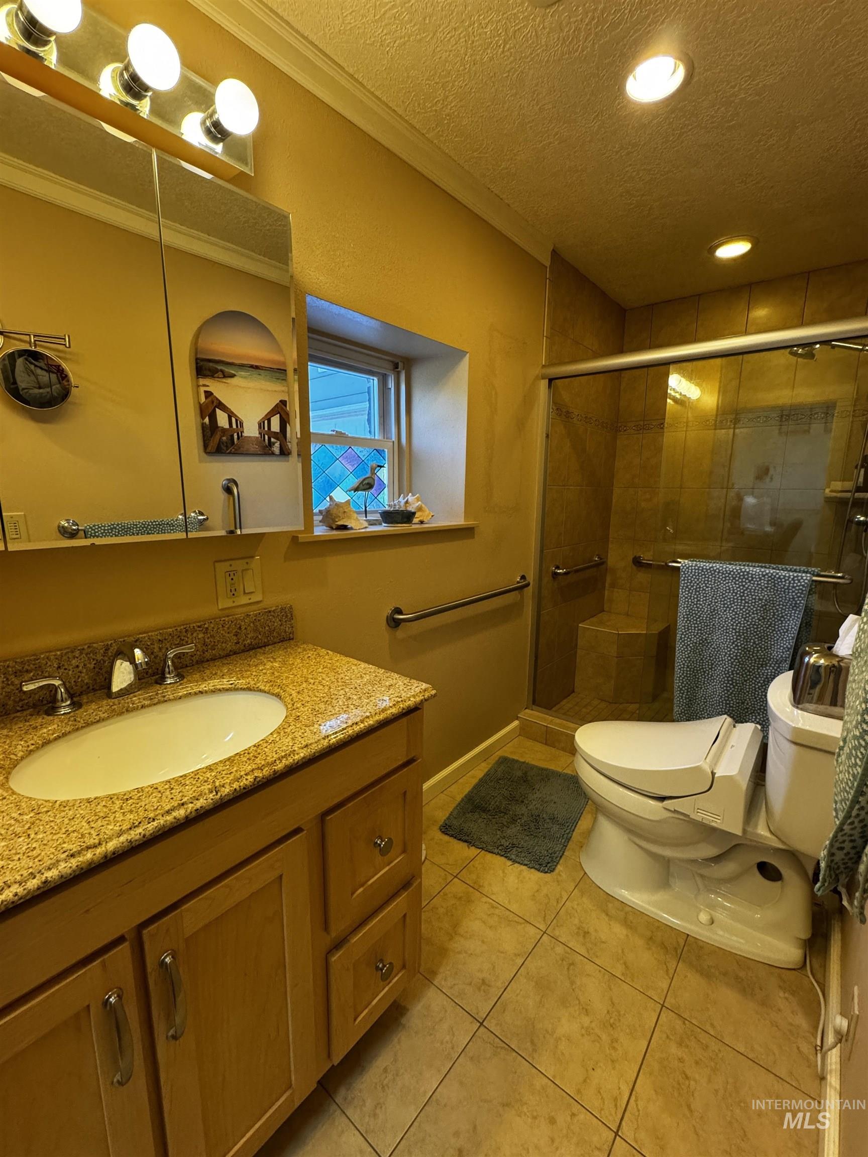 522 North Apple Street, Shoshone, Idaho 83352, 5 Bedrooms, 3 Bathrooms, Residential For Sale, Price $434,900, 98949907