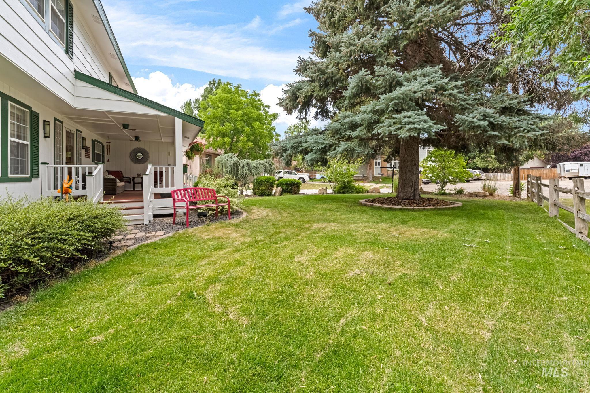 1075 Teal Circle, Mountain Home, Idaho 83647, 3 Bedrooms, 2.5 Bathrooms, Residential For Sale, Price $399,900, 98949911