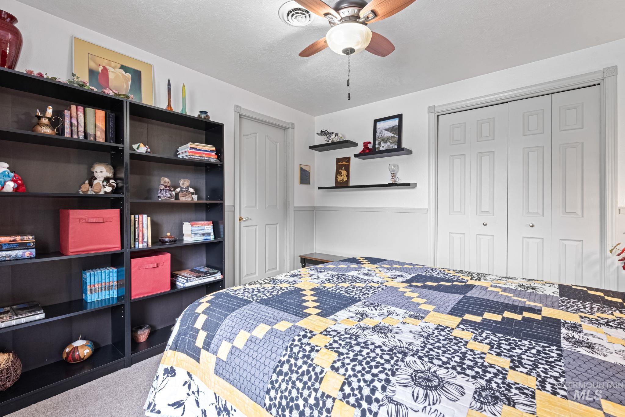 1075 Teal Circle, Mountain Home, Idaho 83647, 3 Bedrooms, 2.5 Bathrooms, Residential For Sale, Price $399,900, 98949911