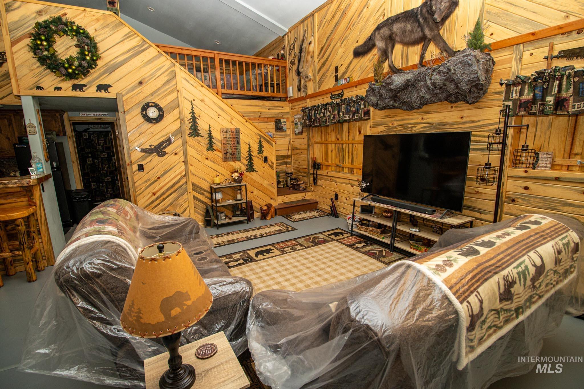 1499 Cold Springs Lane, Orofino, Idaho 83544, 2 Bedrooms, 1 Bathroom, Residential For Sale, Price $630,000, 98949916