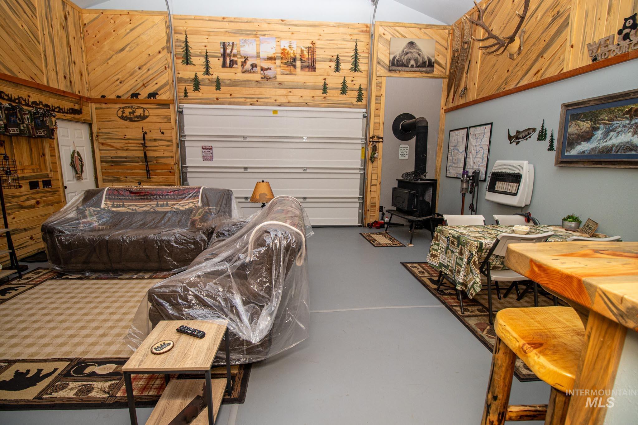 1499 Cold Springs Lane, Orofino, Idaho 83544, 2 Bedrooms, 1 Bathroom, Residential For Sale, Price $630,000, 98949916