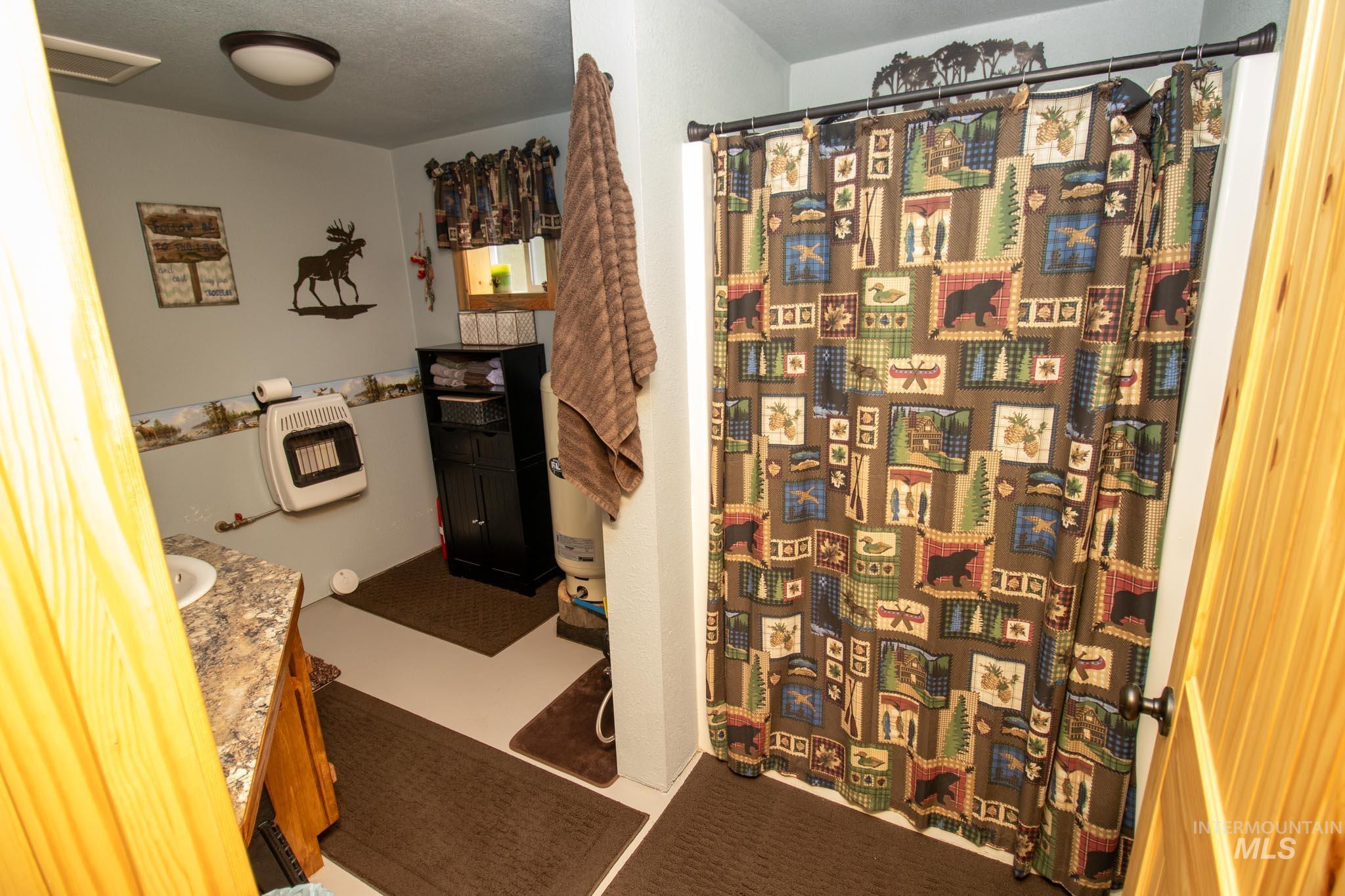 1499 Cold Springs Lane, Orofino, Idaho 83544, 2 Bedrooms, 1 Bathroom, Residential For Sale, Price $630,000, 98949916