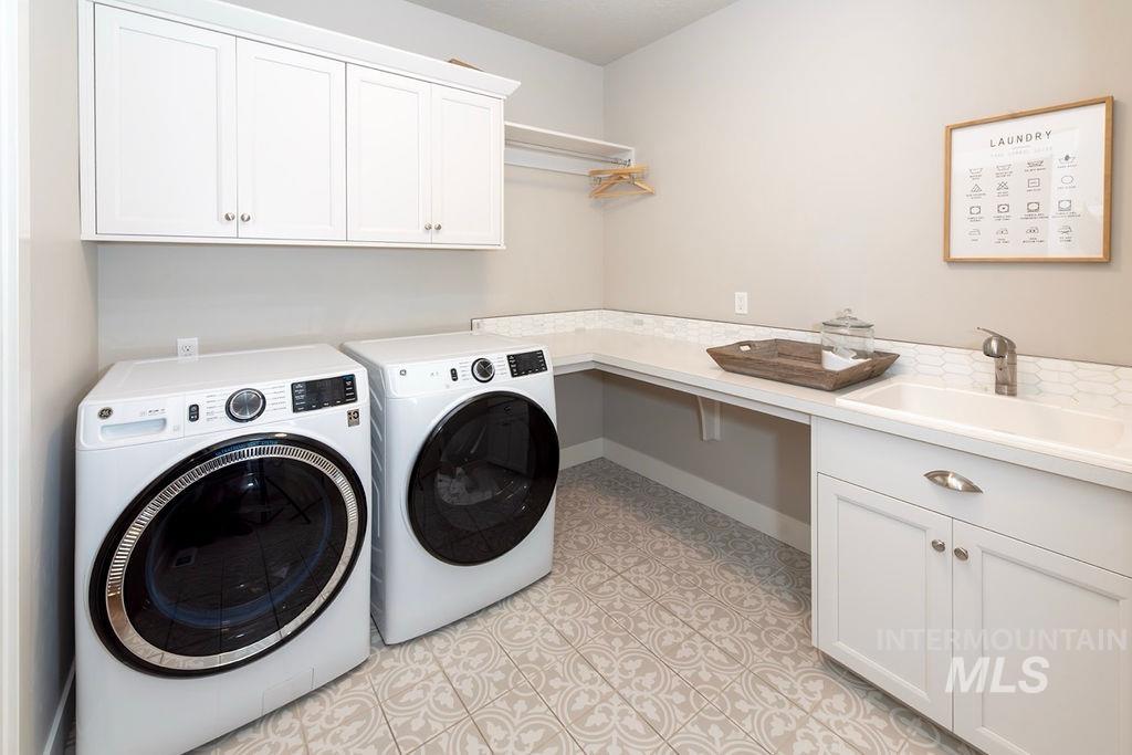 11078 White River Street, Caldwell, Idaho 83605, 3 Bedrooms, 2 Bathrooms, Residential For Sale, Price $523,900, 98949925