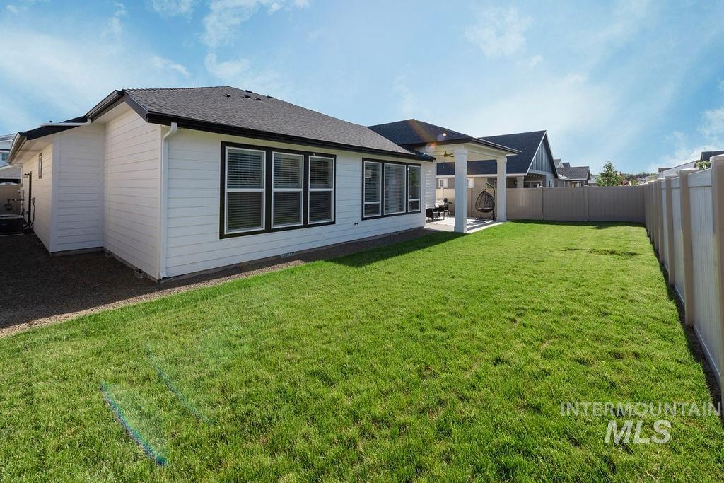 11078 White River Street, Caldwell, Idaho 83605, 3 Bedrooms, 2 Bathrooms, Residential For Sale, Price $523,900, 98949925