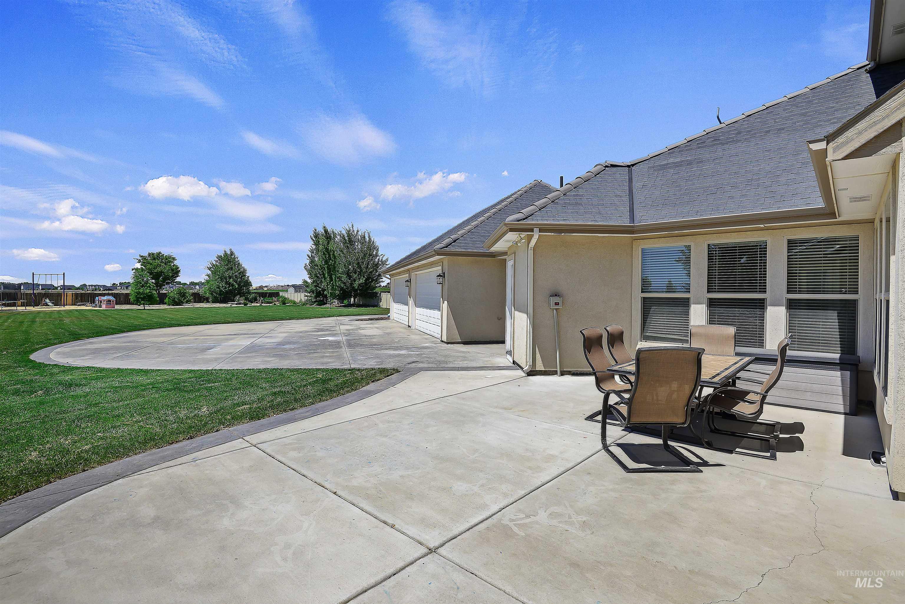 7095 S Pear Blossom, Meridian, Idaho 83642, 5 Bedrooms, 6 Bathrooms, Residential For Sale, Price $1,399,000, 98949939