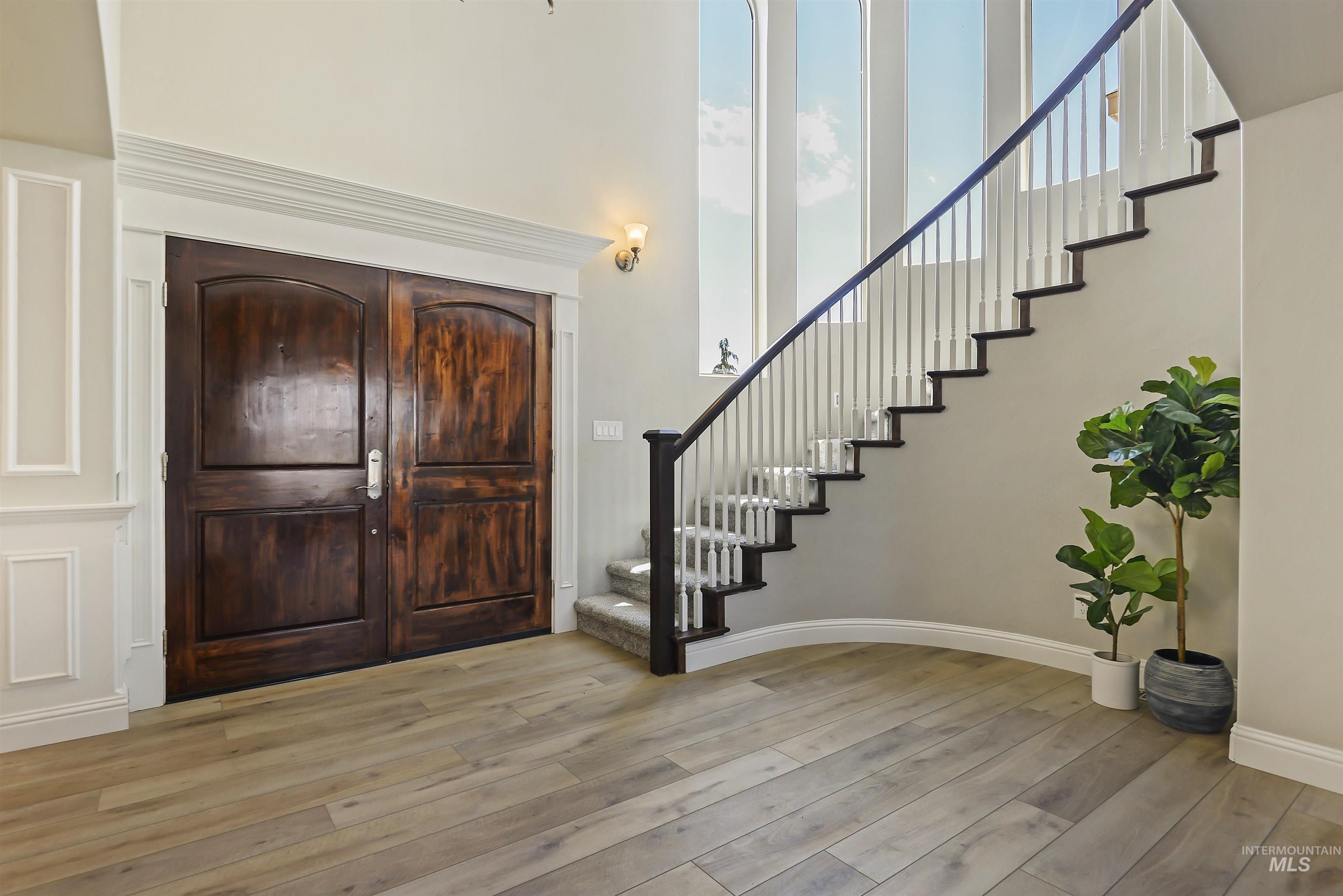 7095 S Pear Blossom, Meridian, Idaho 83642, 5 Bedrooms, 6 Bathrooms, Residential For Sale, Price $1,399,000, 98949939