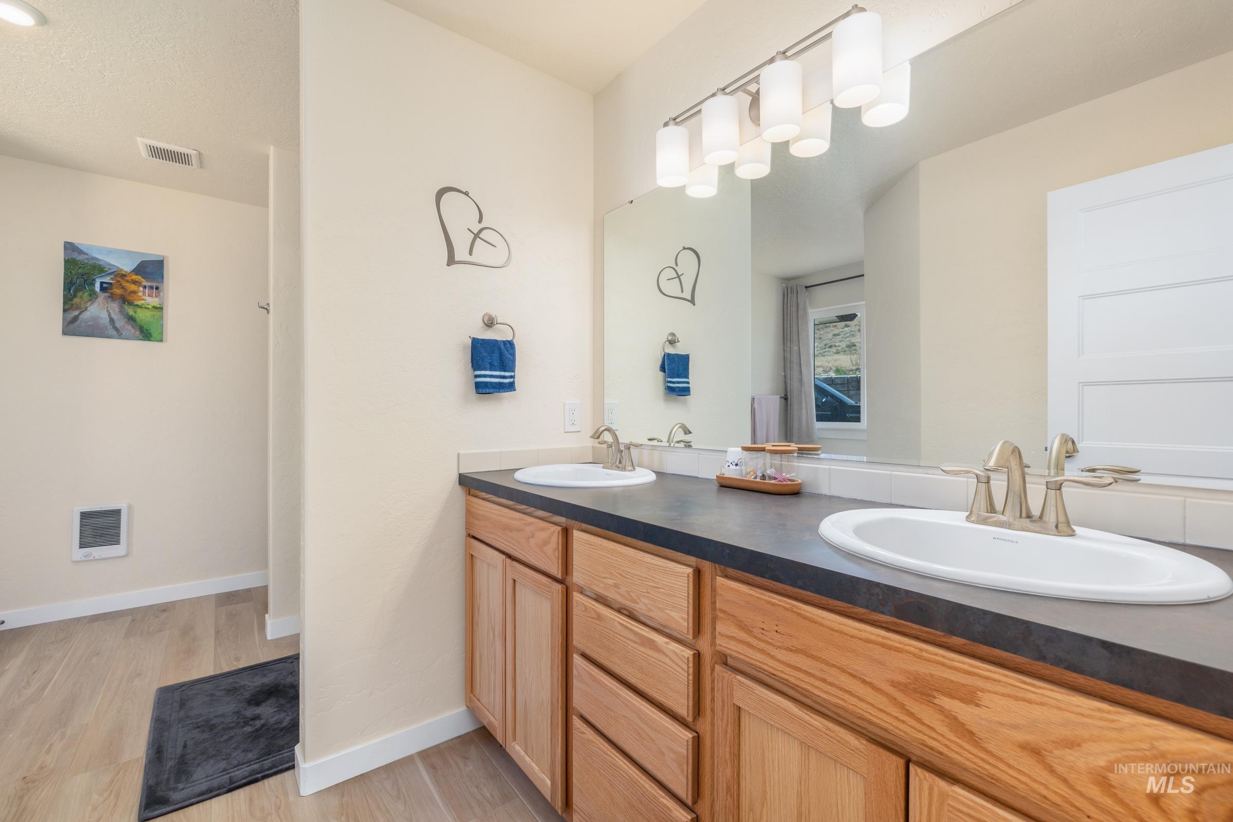 8142 US Highway 95, Marsing, Idaho 83639, 3 Bedrooms, 2 Bathrooms, Residential For Sale, Price $690,000, 98949999