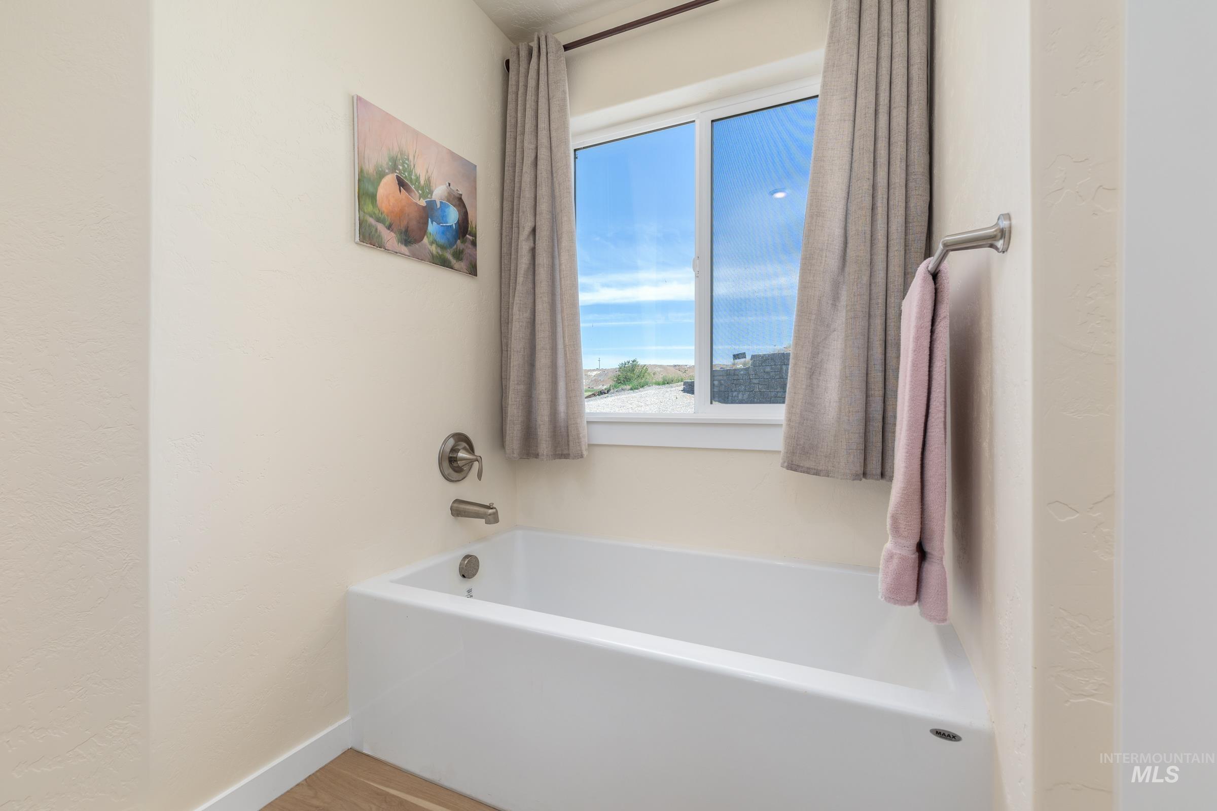 8142 US Highway 95, Marsing, Idaho 83639, 3 Bedrooms, 2 Bathrooms, Residential For Sale, Price $690,000, 98949999