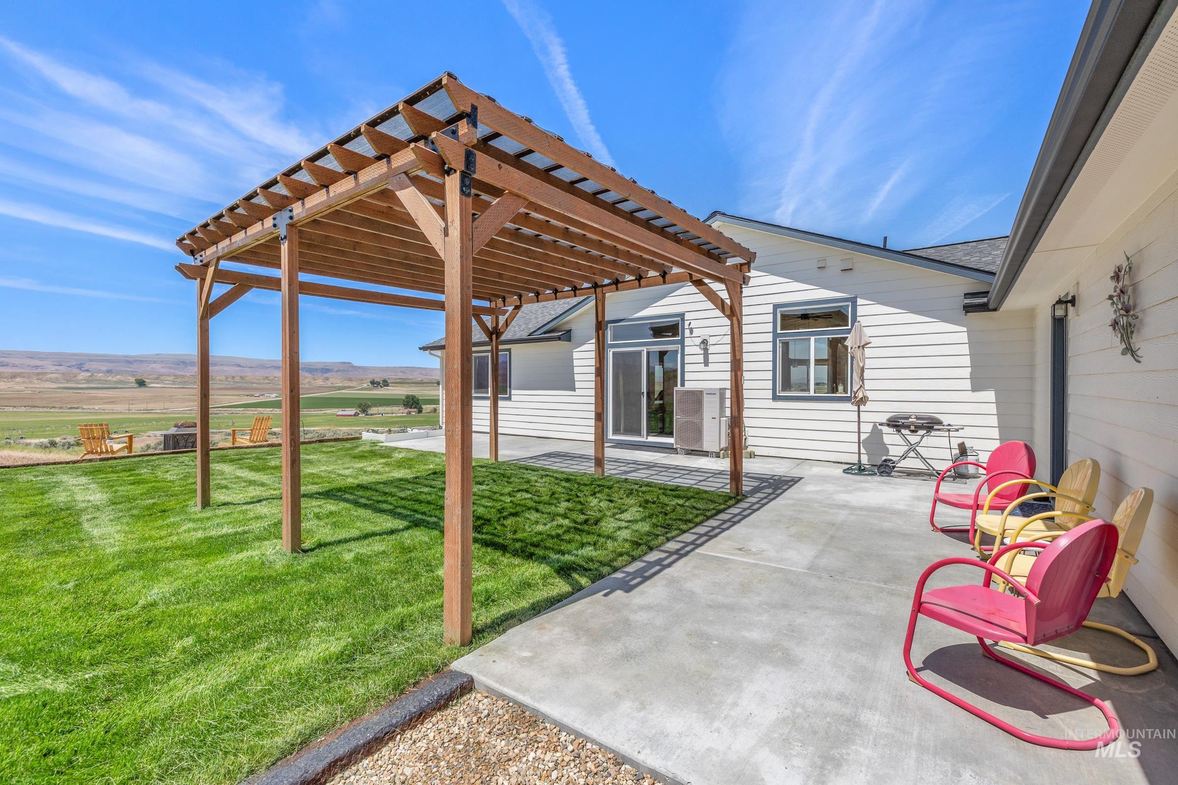 8142 US Highway 95, Marsing, Idaho 83639, 3 Bedrooms, 2 Bathrooms, Residential For Sale, Price $690,000, 98949999
