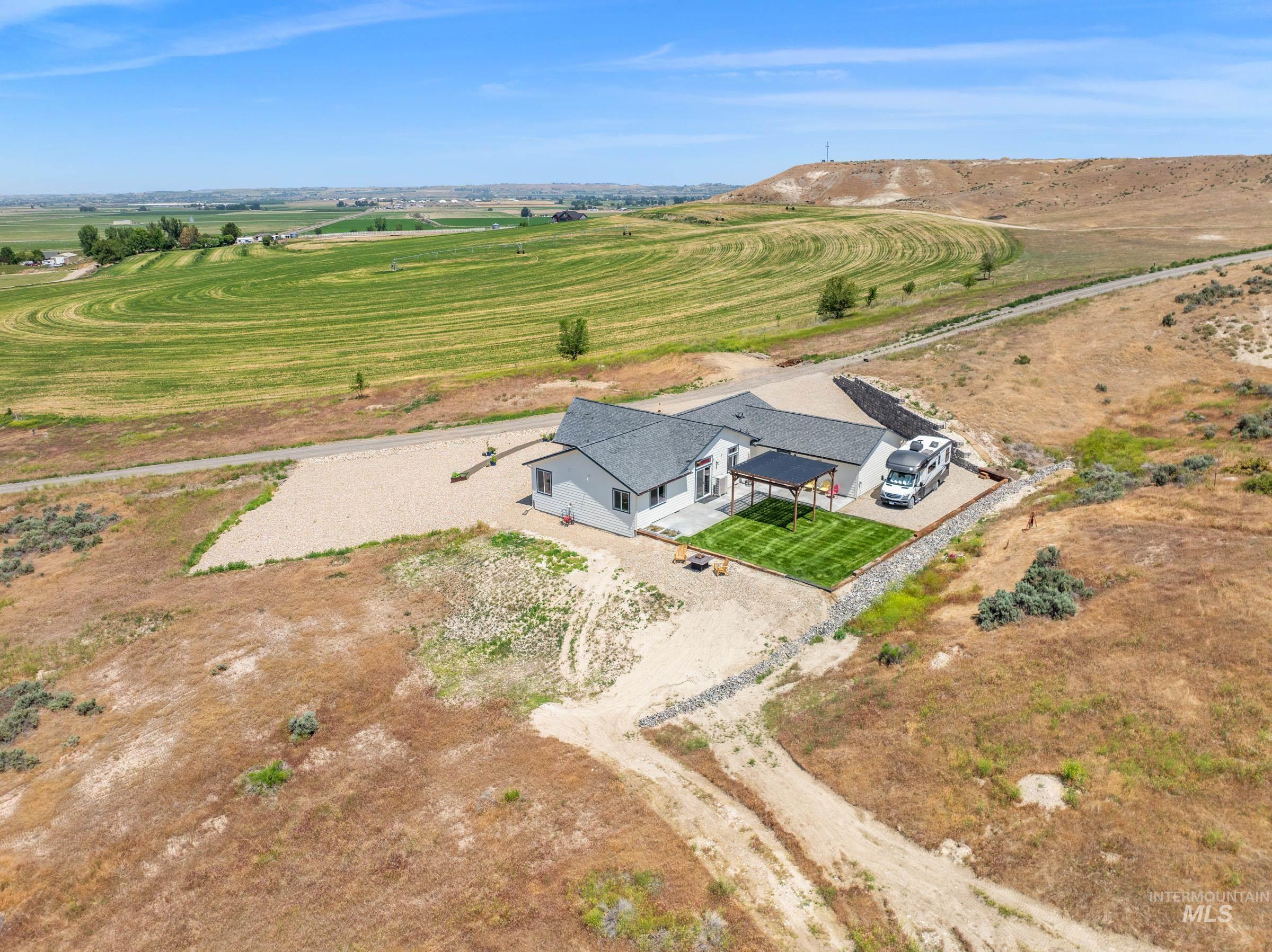 8142 US Highway 95, Marsing, Idaho 83639, 3 Bedrooms, 2 Bathrooms, Residential For Sale, Price $690,000, 98949999