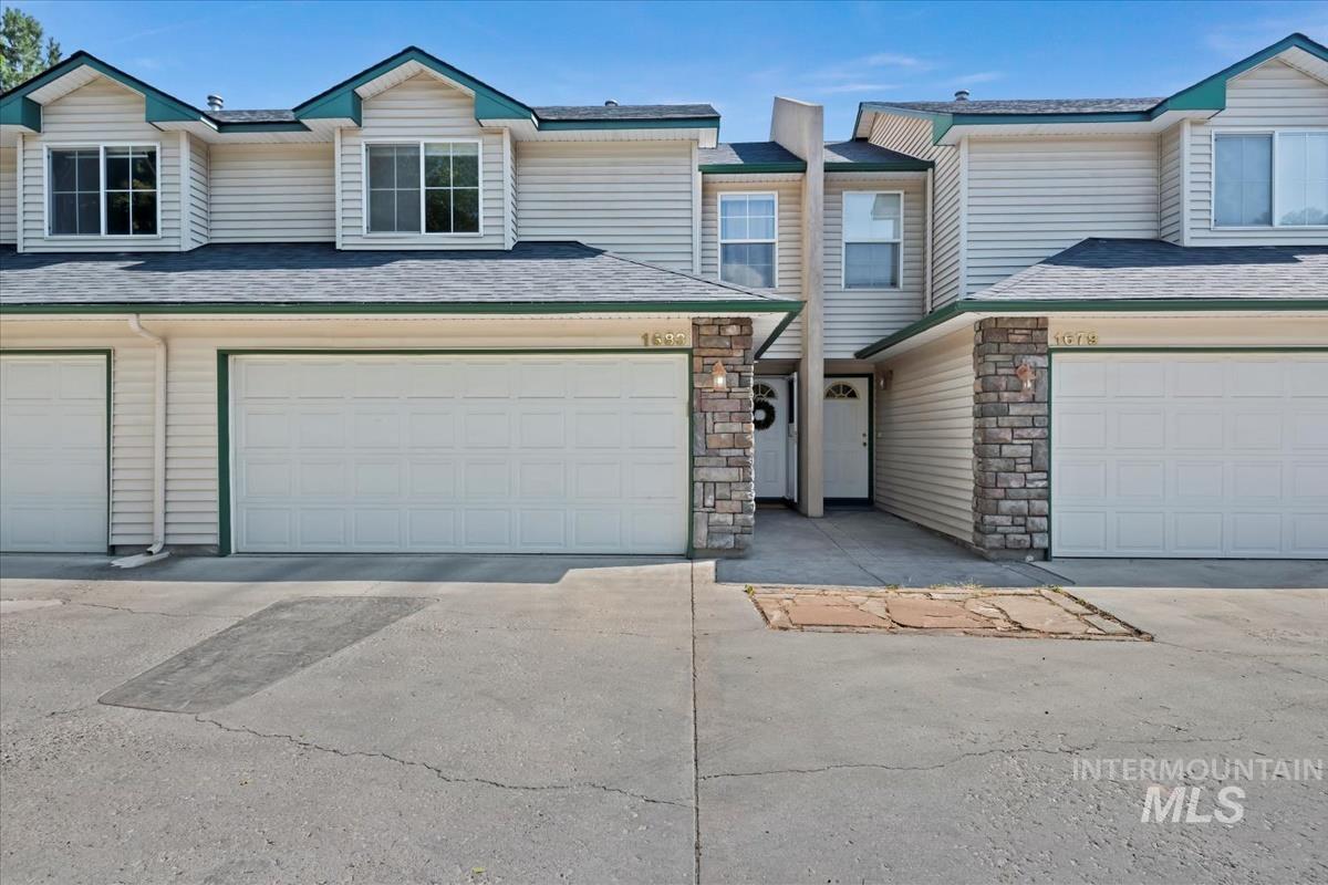 1683 S Annett St, Boise, Idaho 83705, 2 Bedrooms, 2.5 Bathrooms, Residential For Sale, Price $409,900, 98950049