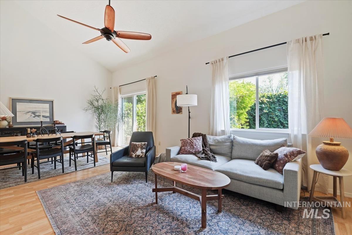 1683 S Annett St, Boise, Idaho 83705, 2 Bedrooms, 2.5 Bathrooms, Residential For Sale, Price $409,900, 98950049