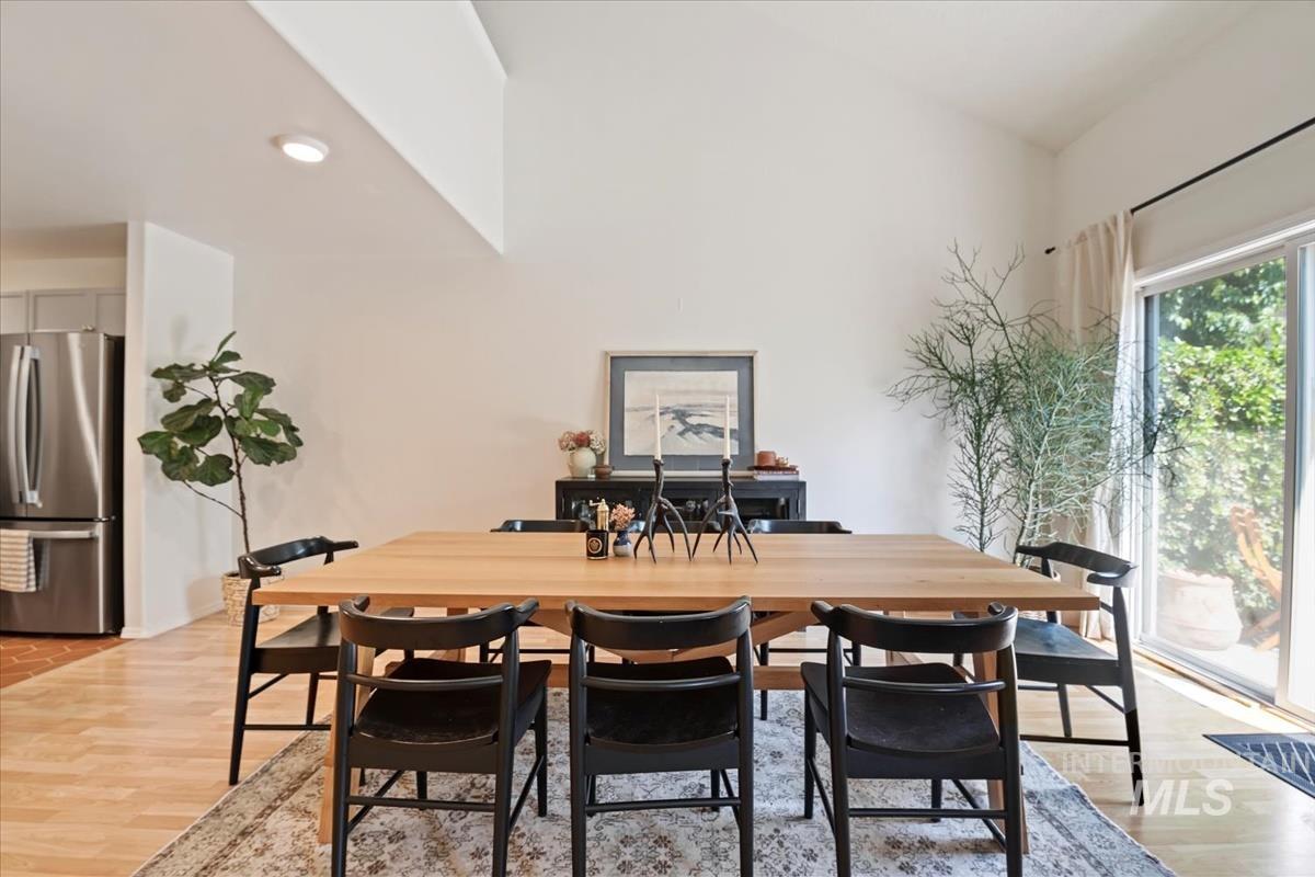 1683 S Annett St, Boise, Idaho 83705, 2 Bedrooms, 2.5 Bathrooms, Residential For Sale, Price $409,900, 98950049