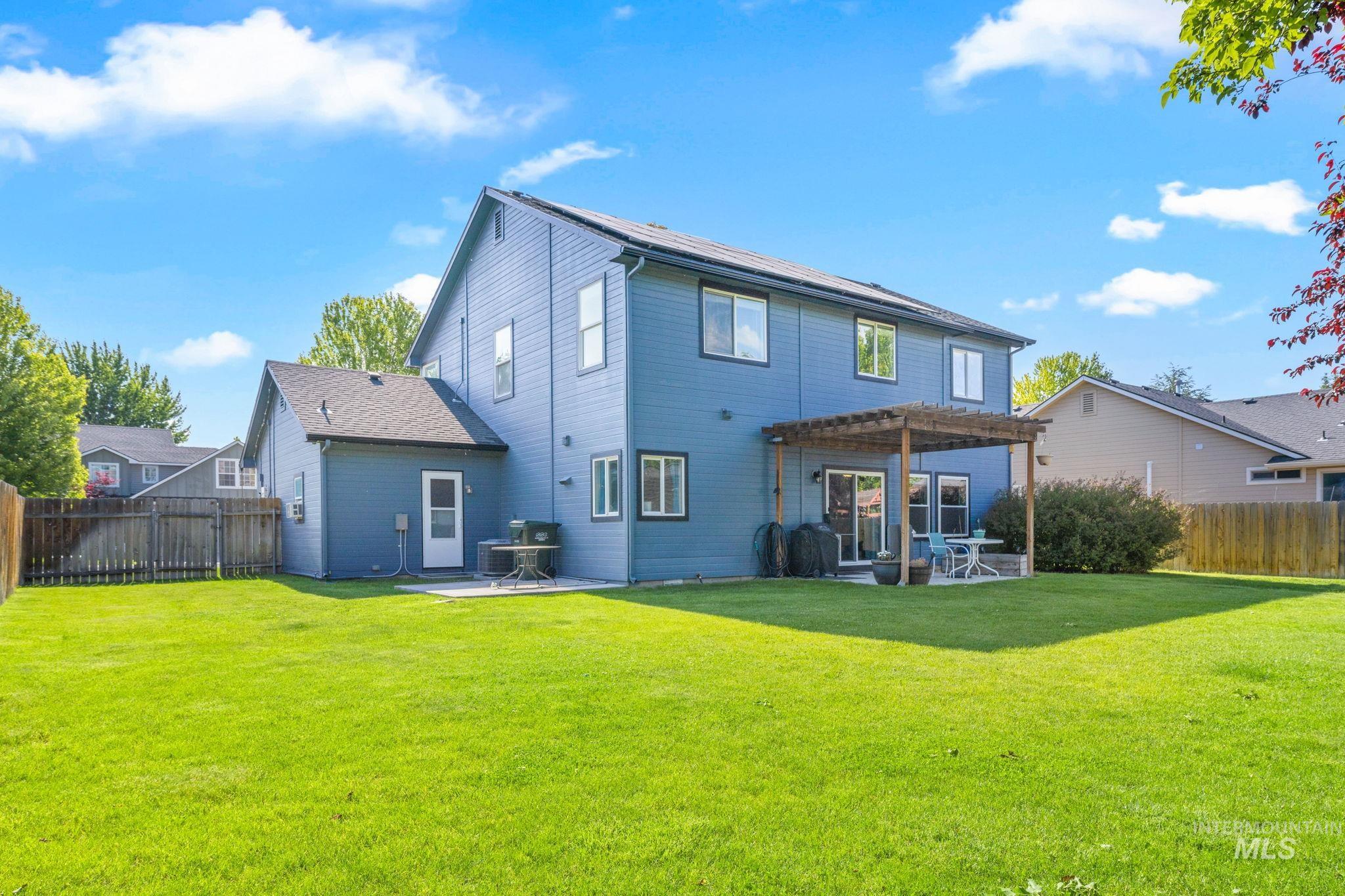 3659 N Twin Eagles Way, Meridian, Idaho 83646, 4 Bedrooms, 2.5 Bathrooms, Residential For Sale, Price $549,990, 98950057