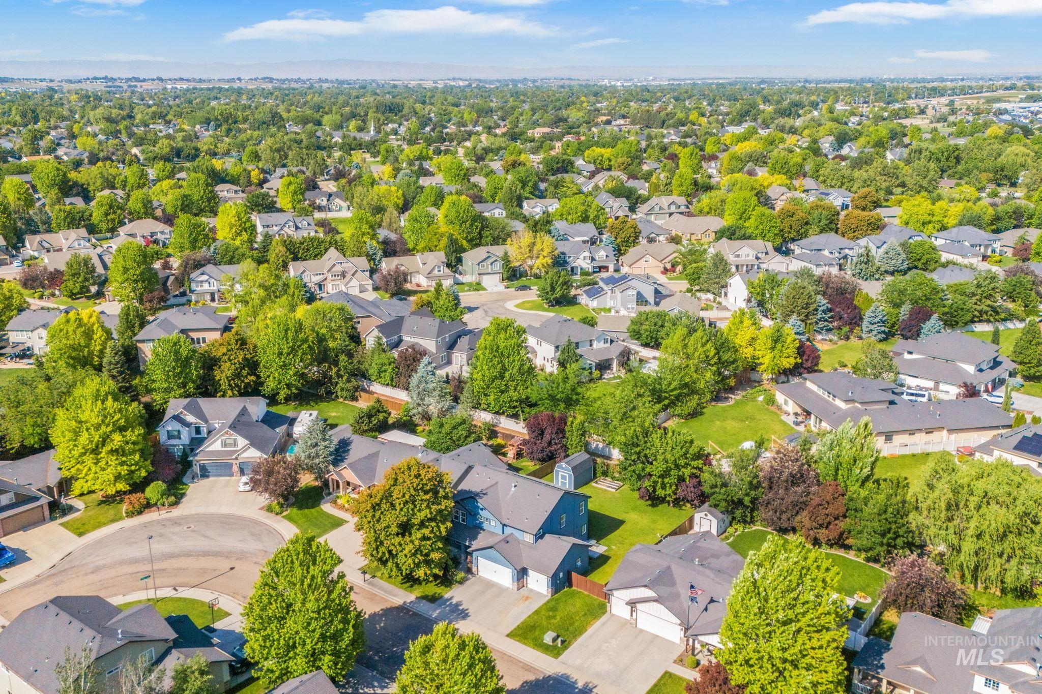 3659 N Twin Eagles Way, Meridian, Idaho 83646, 4 Bedrooms, 2.5 Bathrooms, Residential For Sale, Price $549,990, 98950057