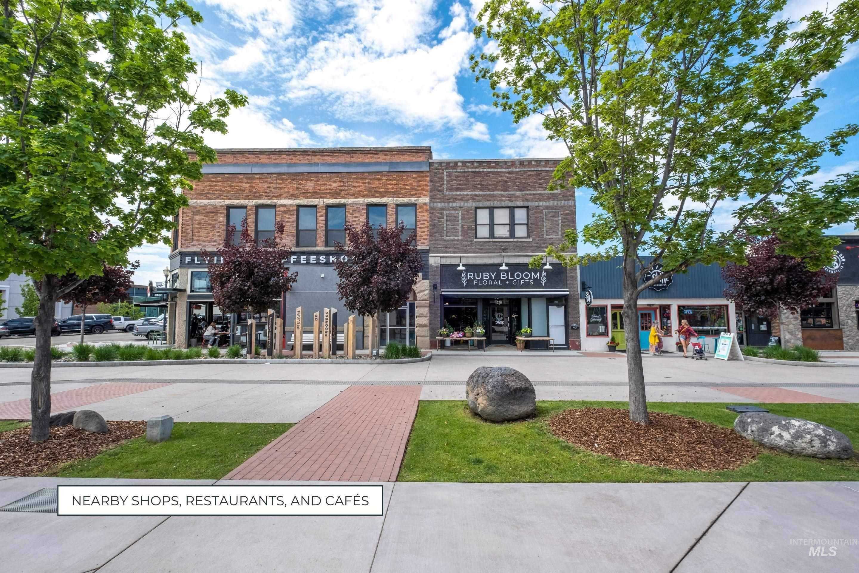 25425 Bur Oak Pl, Caldwell, Idaho 83607, 3 Bedrooms, 2.5 Bathrooms, Residential For Sale, Price $1,330,000, 98950066