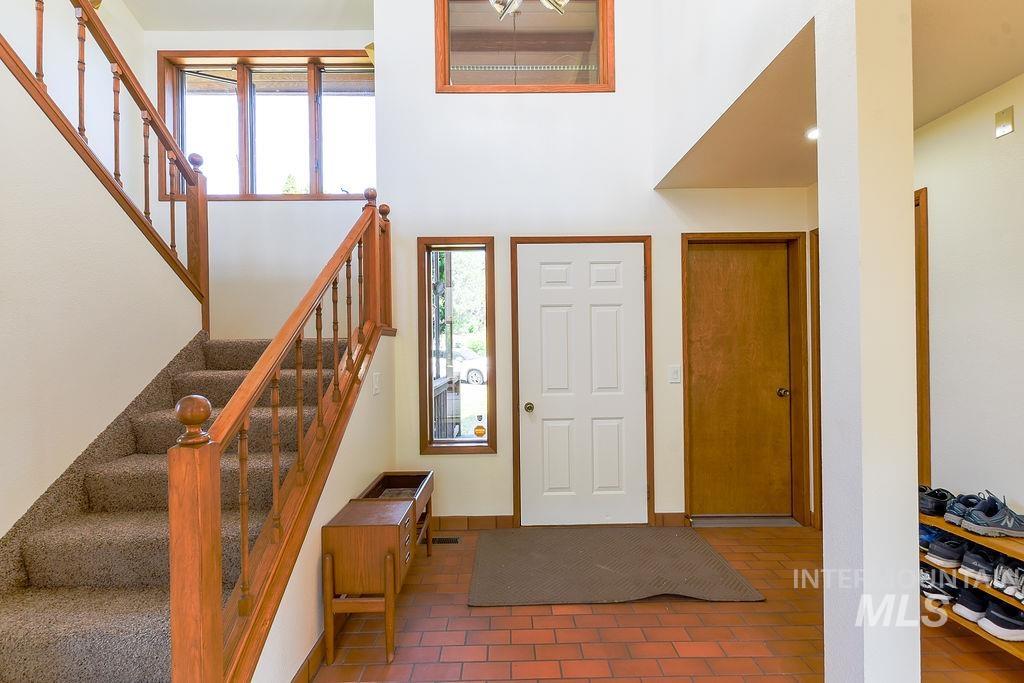 1832 Pine Cone, Moscow, Idaho 83843, 3 Bedrooms, 3 Bathrooms, Residential For Sale, Price $650,000, 98950091