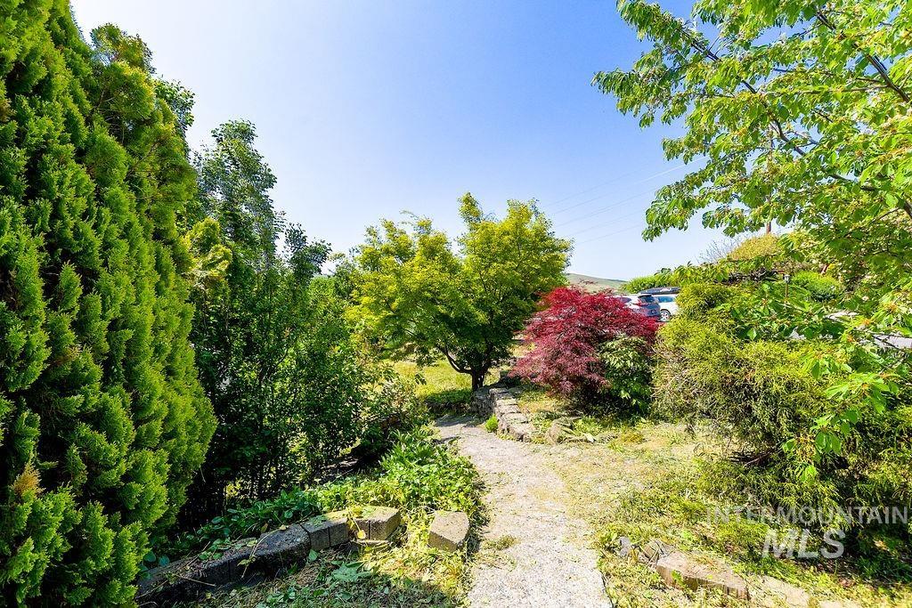 1832 Pine Cone, Moscow, Idaho 83843, 3 Bedrooms, 3 Bathrooms, Residential For Sale, Price $650,000, 98950091