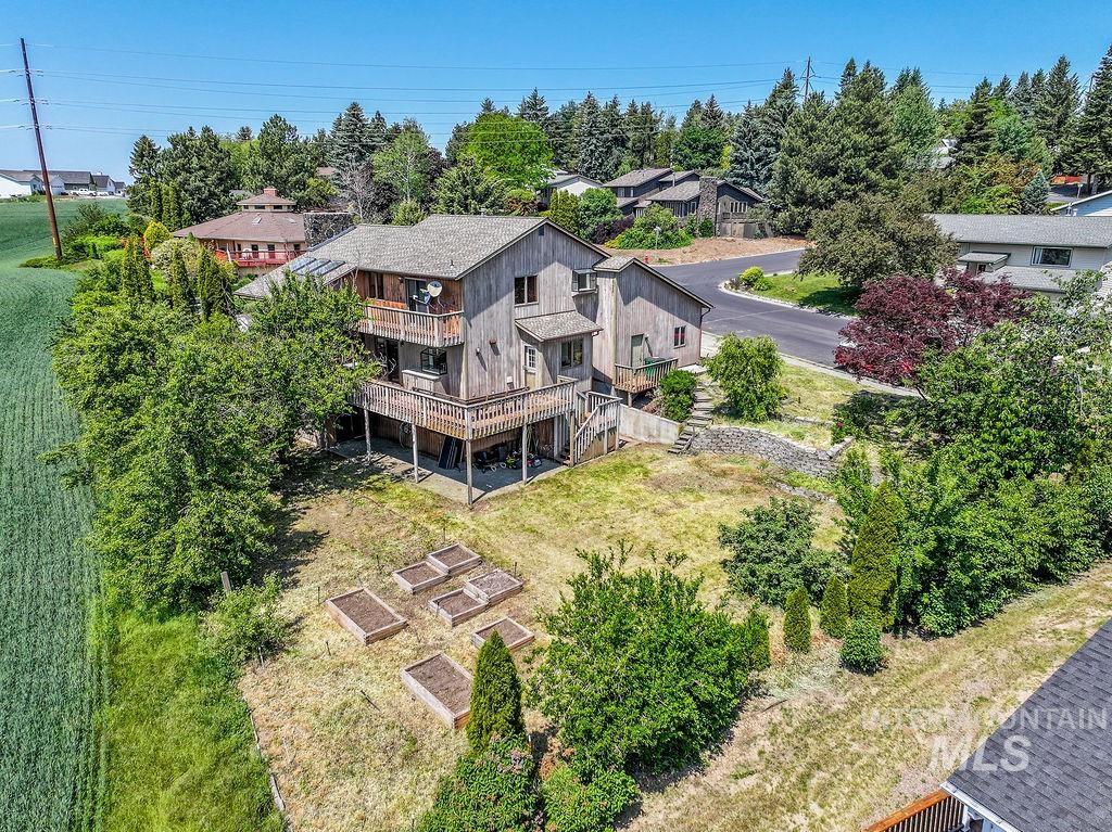 1832 Pine Cone, Moscow, Idaho 83843, 3 Bedrooms, 3 Bathrooms, Residential For Sale, Price $650,000, 98950091