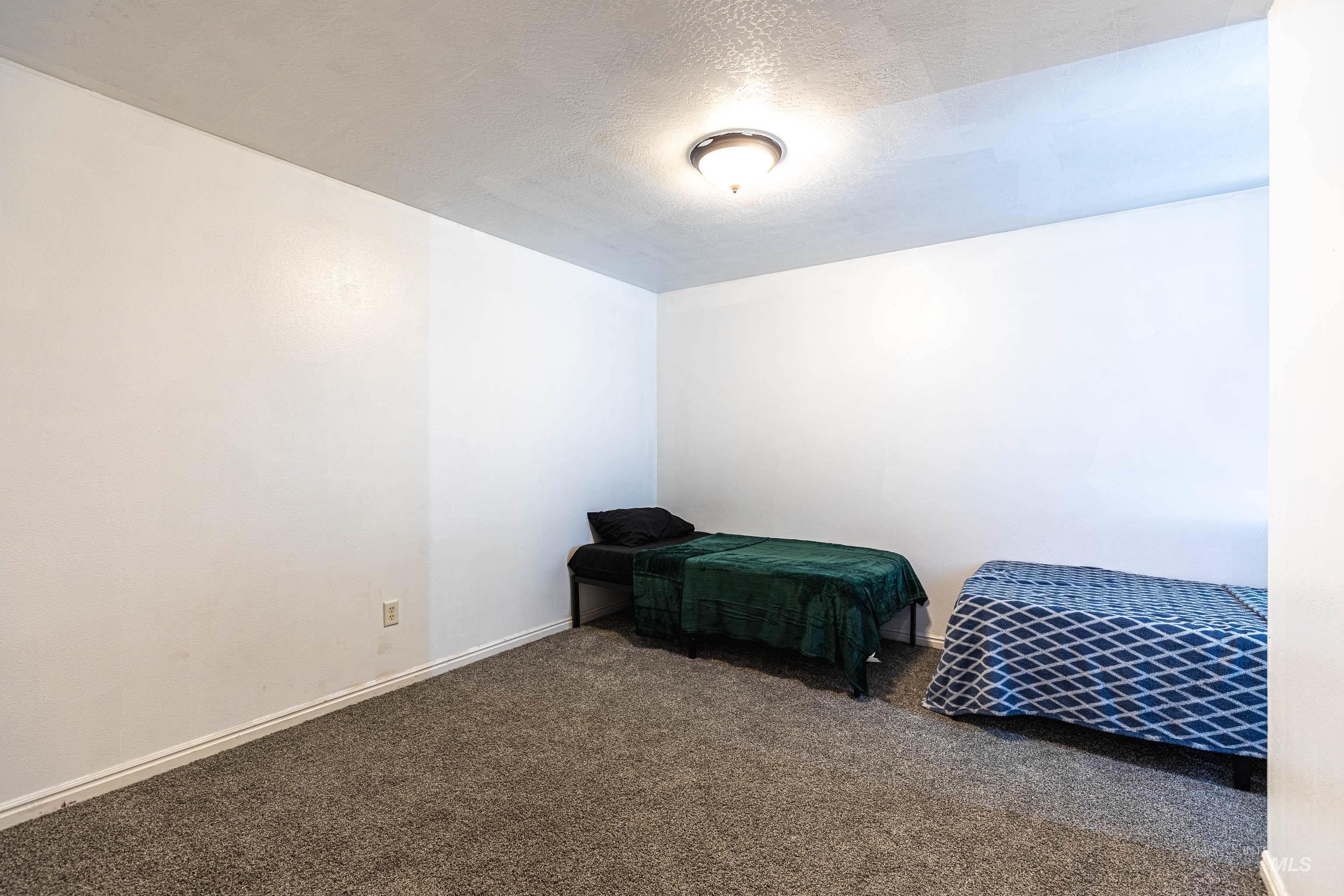 35 1 Mangum Cir, Donnelly, Idaho 83615, 3 Bedrooms, 2 Bathrooms, Residential For Sale, Price $370,000, 98950095