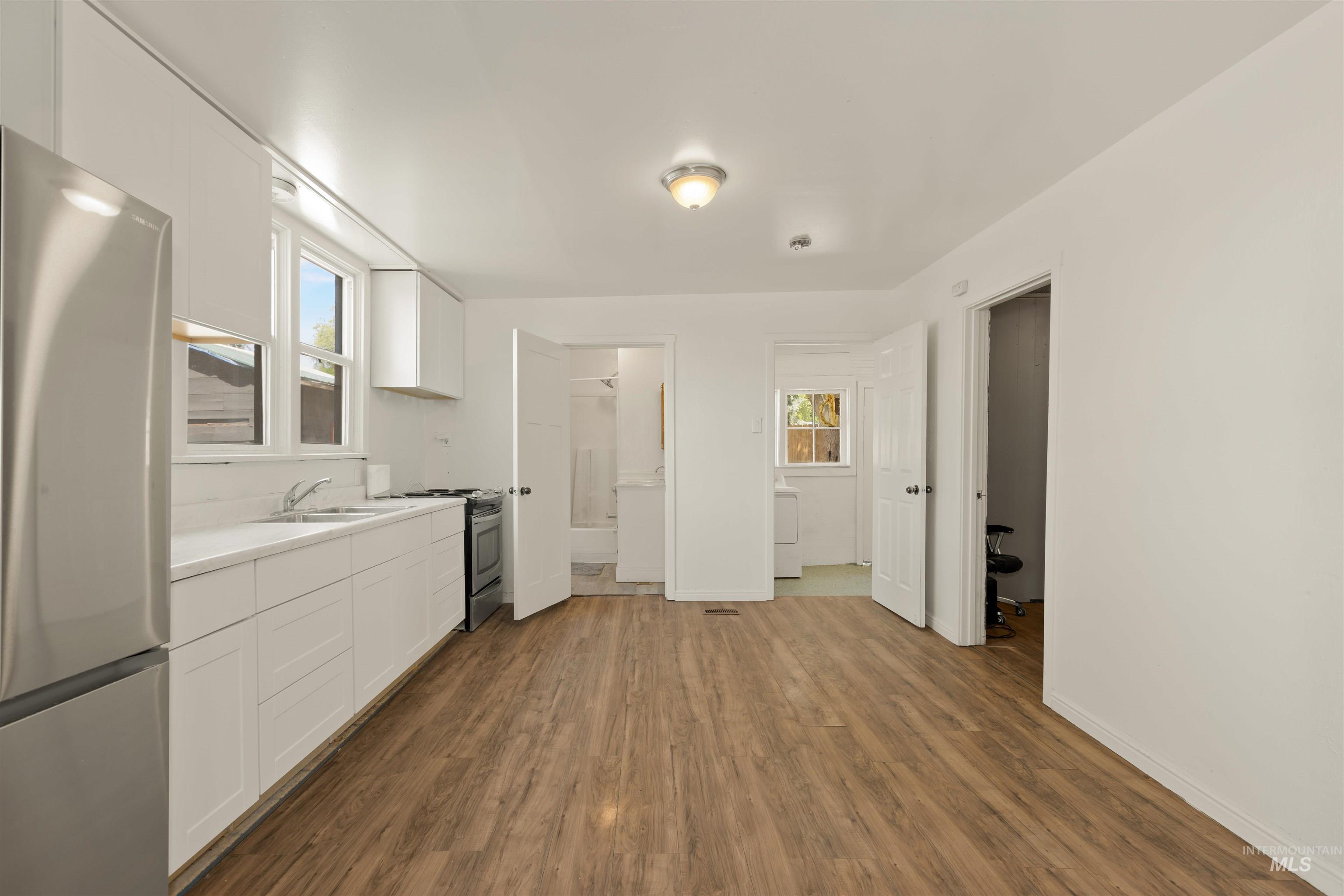 861 8th Ave N, Payette, Idaho 83661, 3 Bedrooms, 1 Bathroom, Residential For Sale, Price $269,900, 98950100