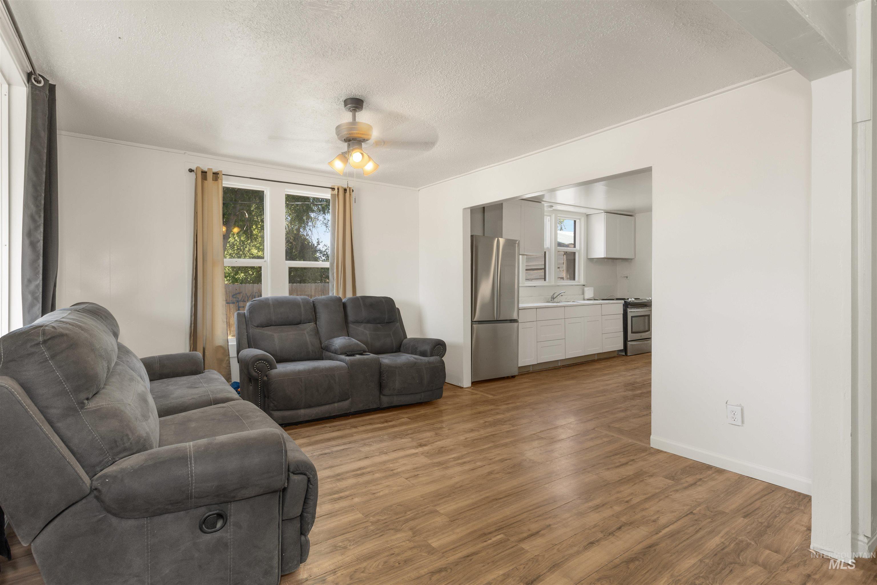 861 8th Ave N, Payette, Idaho 83661, 3 Bedrooms, 1 Bathroom, Residential For Sale, Price $269,900, 98950100