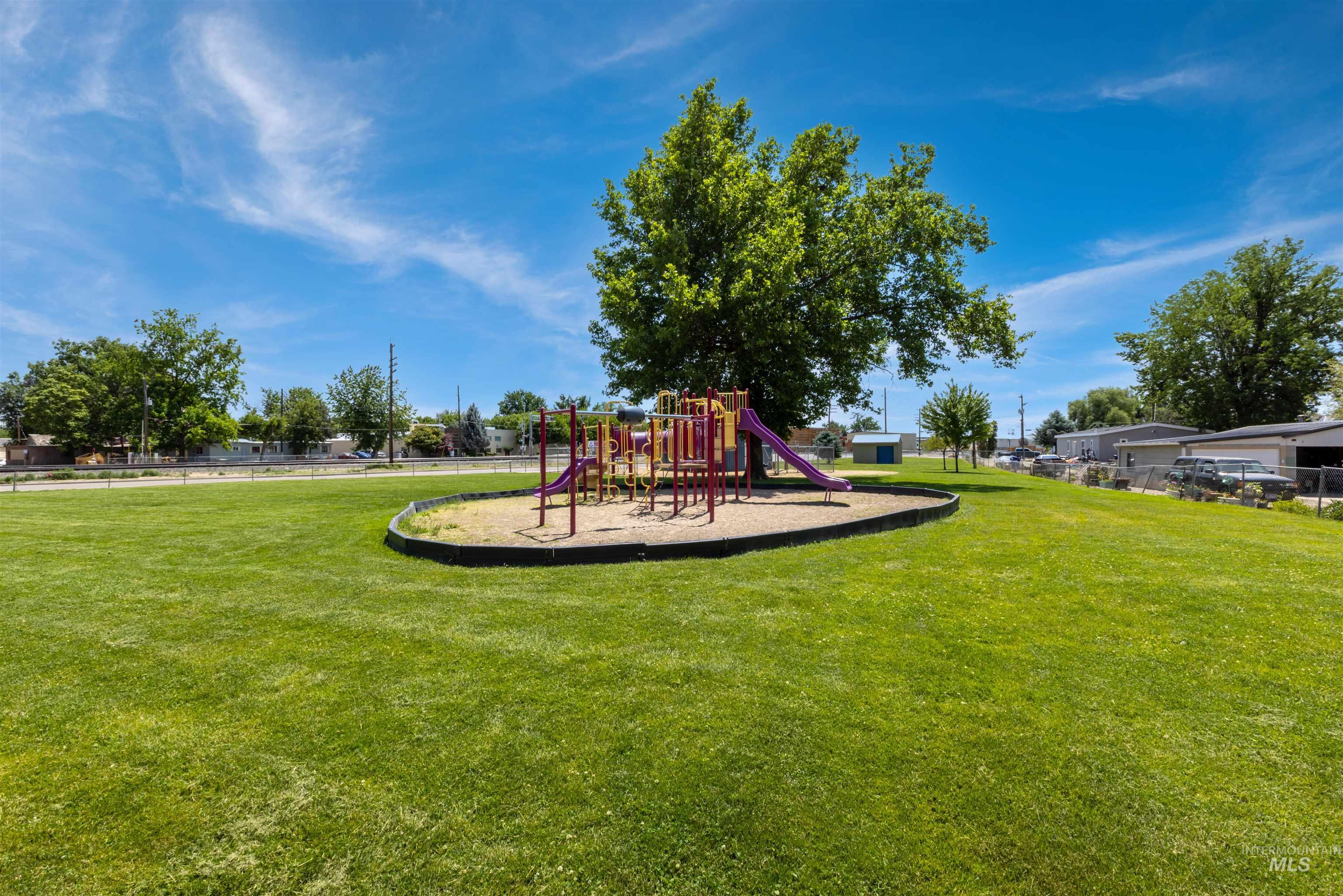 861 8th Ave N, Payette, Idaho 83661, 3 Bedrooms, 1 Bathroom, Residential For Sale, Price $269,900, 98950100