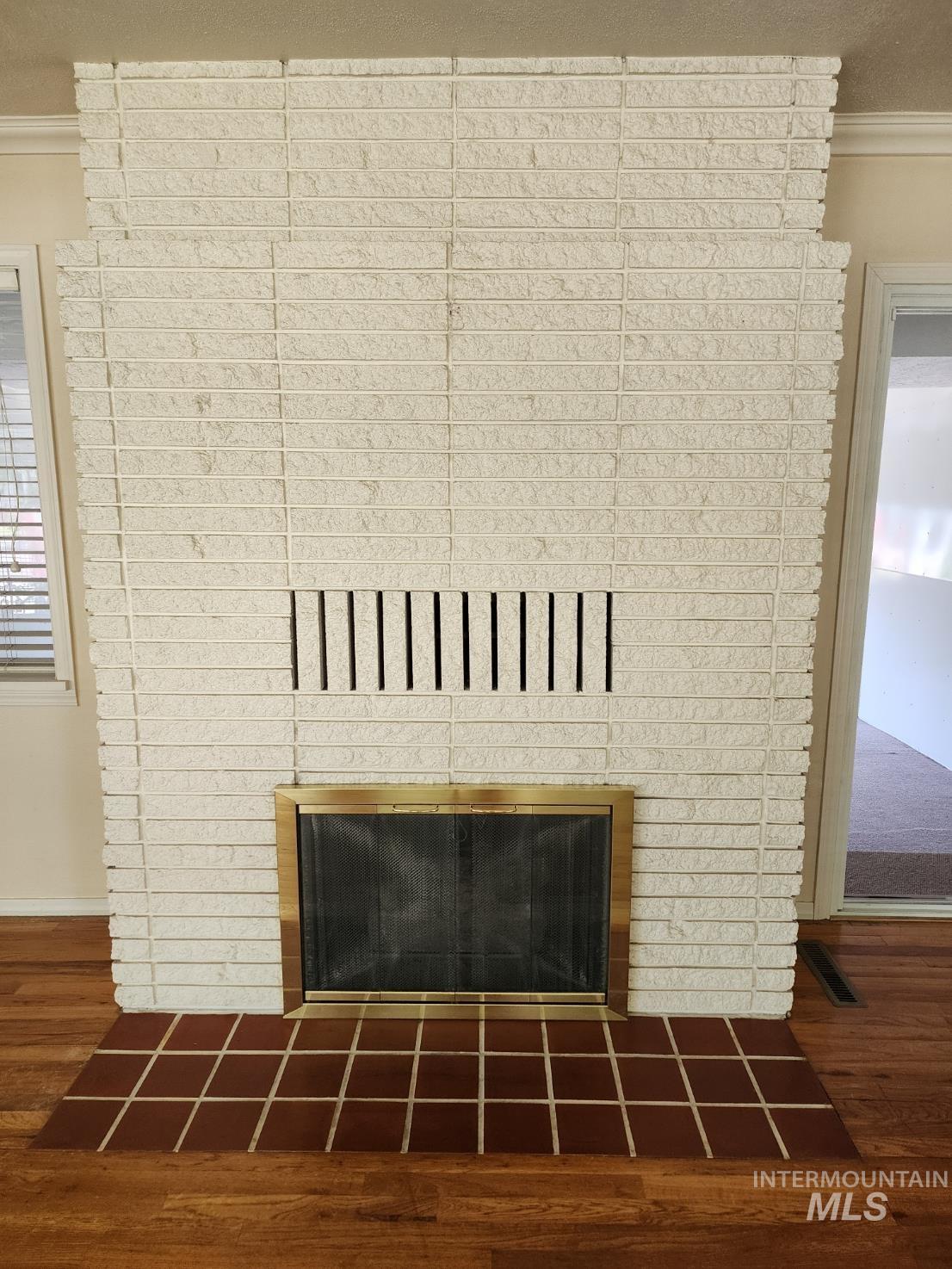 855 N 9th East, Mountain Home, Idaho 83647, 4 Bedrooms, 3 Bathrooms, Residential For Sale, Price $370,000, 98950101