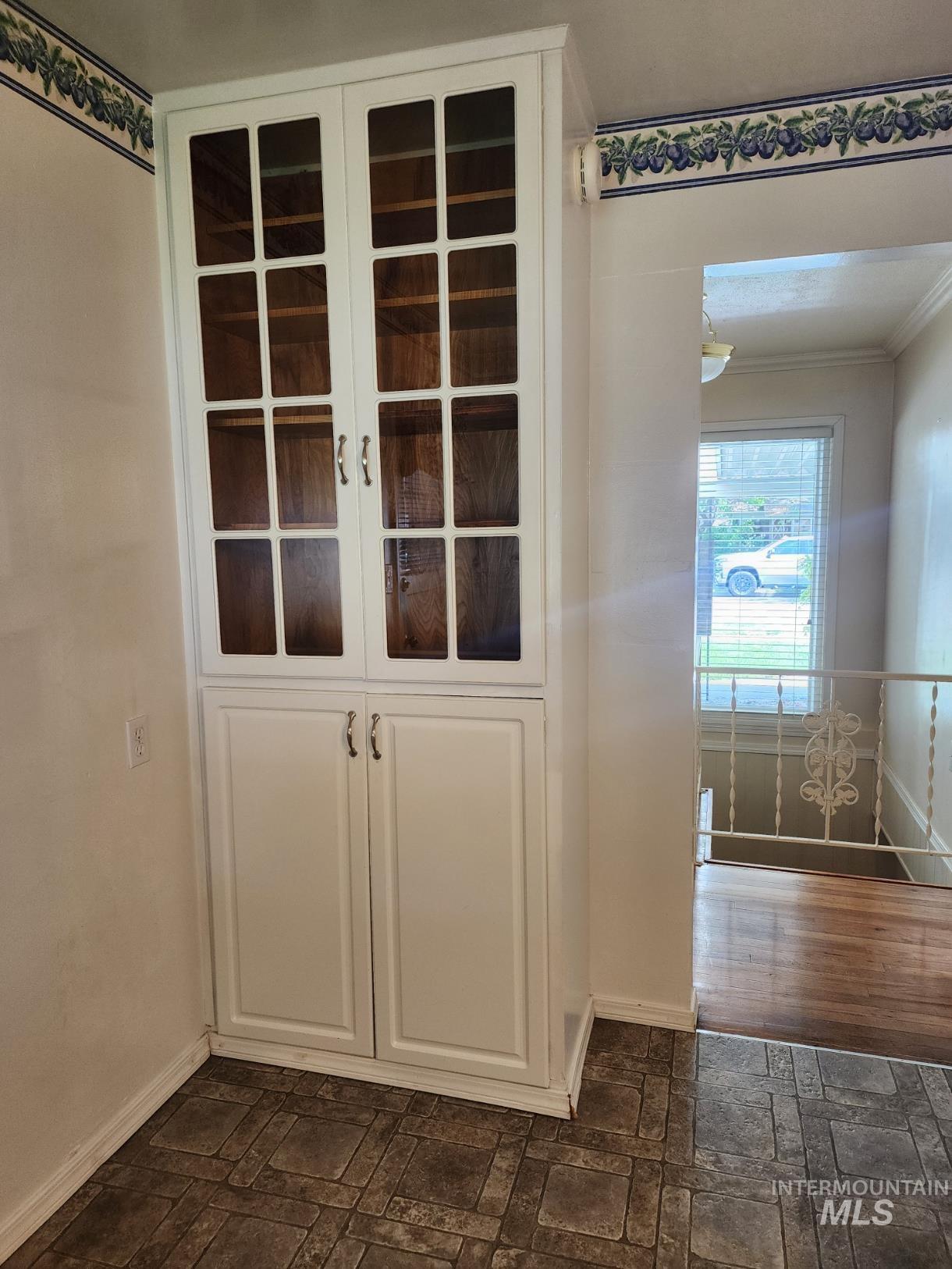 855 N 9th East, Mountain Home, Idaho 83647, 4 Bedrooms, 3 Bathrooms, Residential For Sale, Price $370,000, 98950101