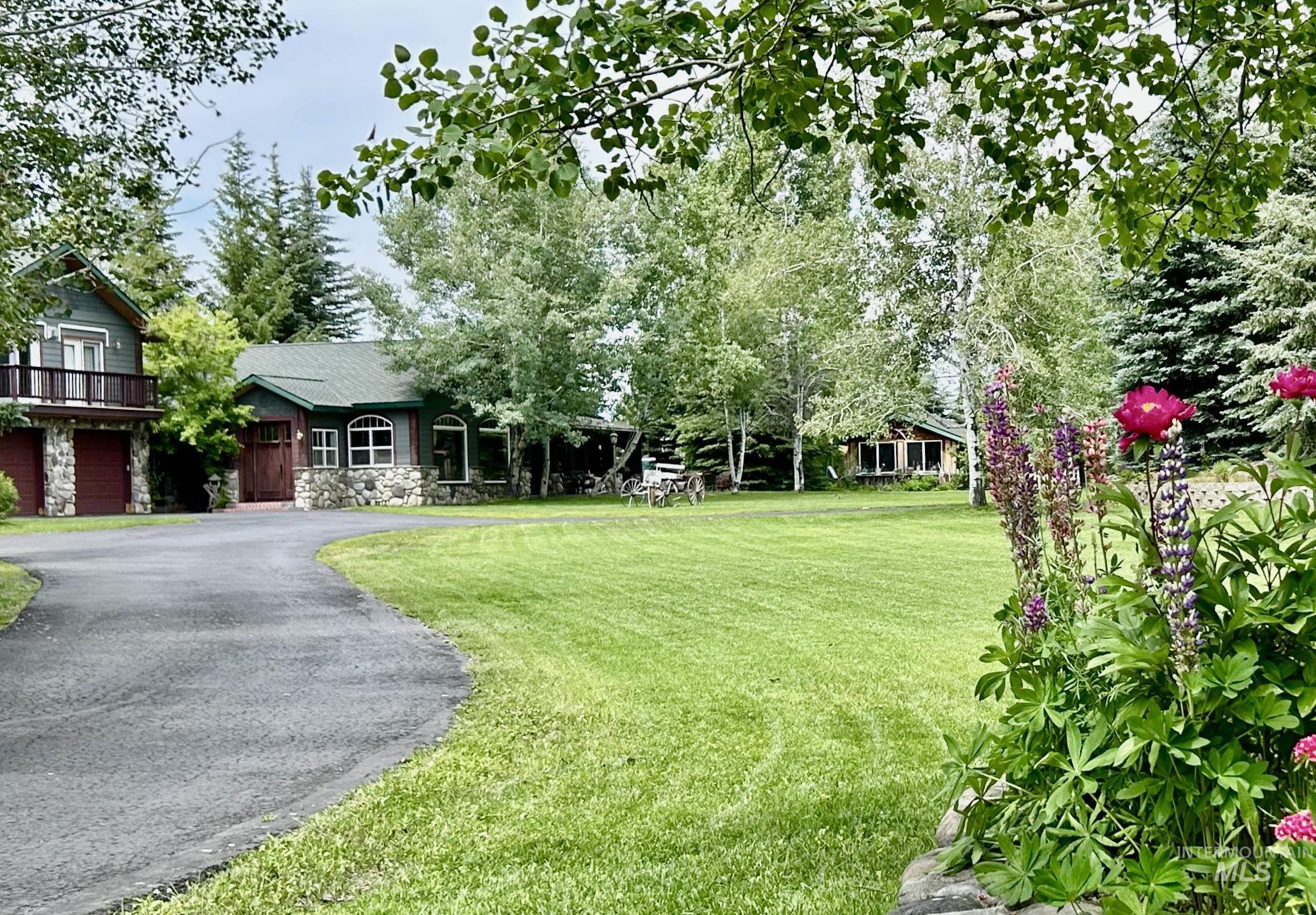 76 Rogers Lane, McCall, Idaho 83638, 4 Bedrooms, 4 Bathrooms, Residential For Sale, Price $1,299,000, 98950135