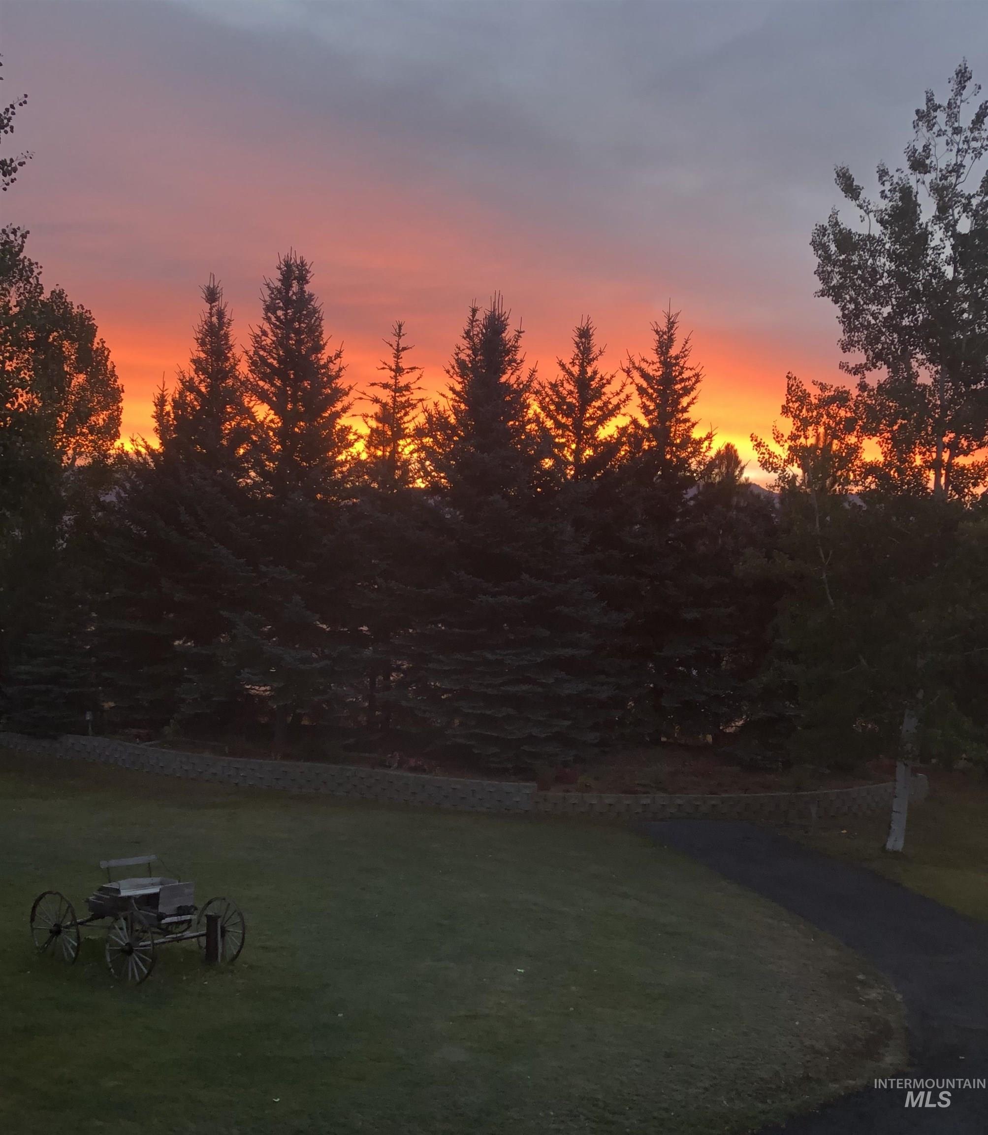 76 Rogers Lane, McCall, Idaho 83638, 4 Bedrooms, 4 Bathrooms, Residential For Sale, Price $1,299,000, 98950135