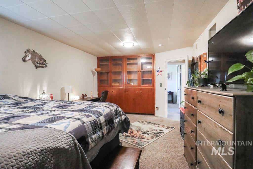 4977 Hwy 201, Ontario, Oregon 97914-0000, 3 Bedrooms, 1 Bathroom, Residential For Sale, Price $327,000, 98950144