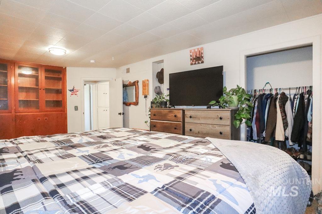 4977 Hwy 201, Ontario, Oregon 97914-0000, 3 Bedrooms, 1 Bathroom, Residential For Sale, Price $327,000, 98950144