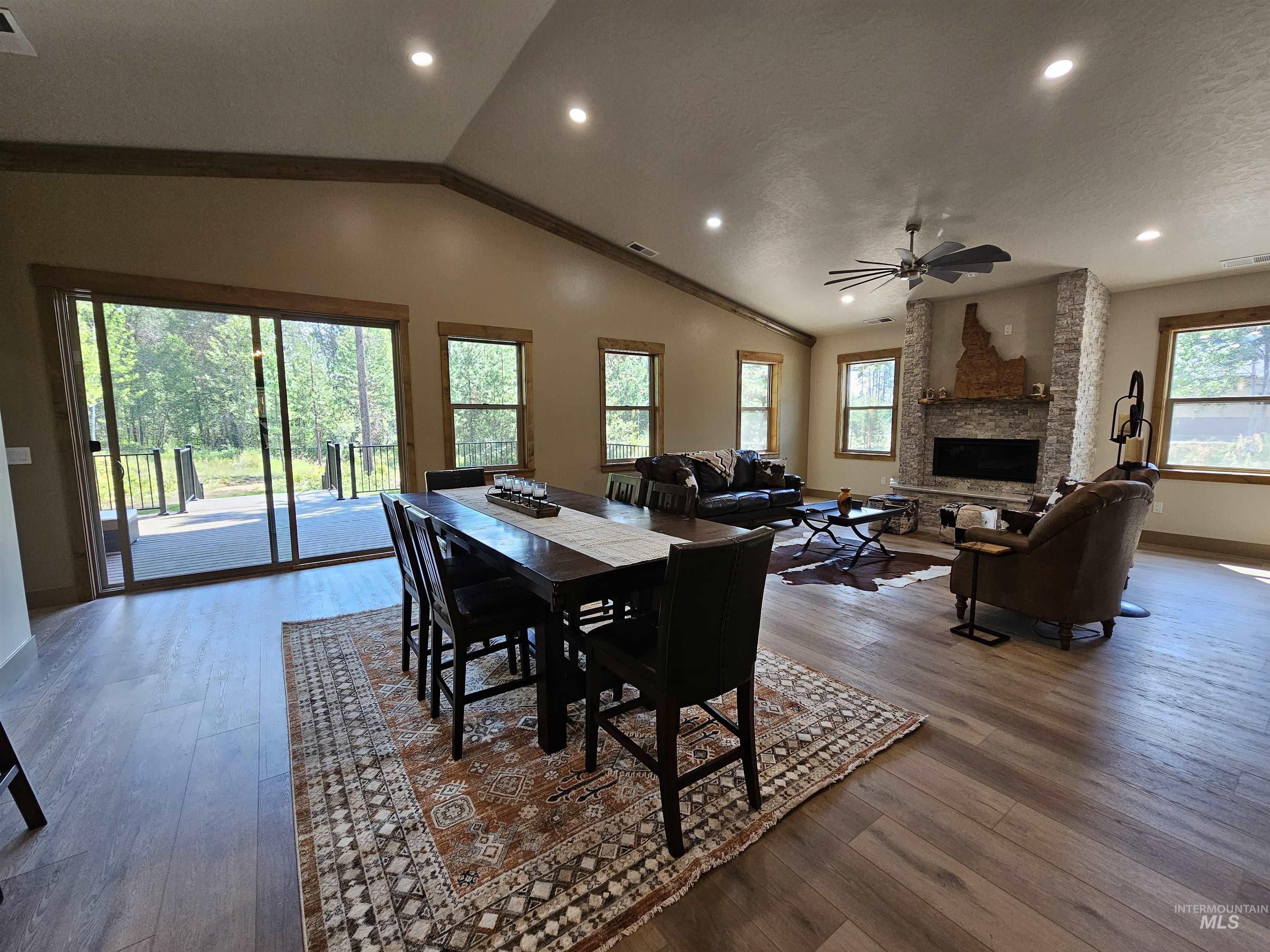 Dining area has a huge slider door to access the back deck for outdoor entertaining on those warm summer evenings.