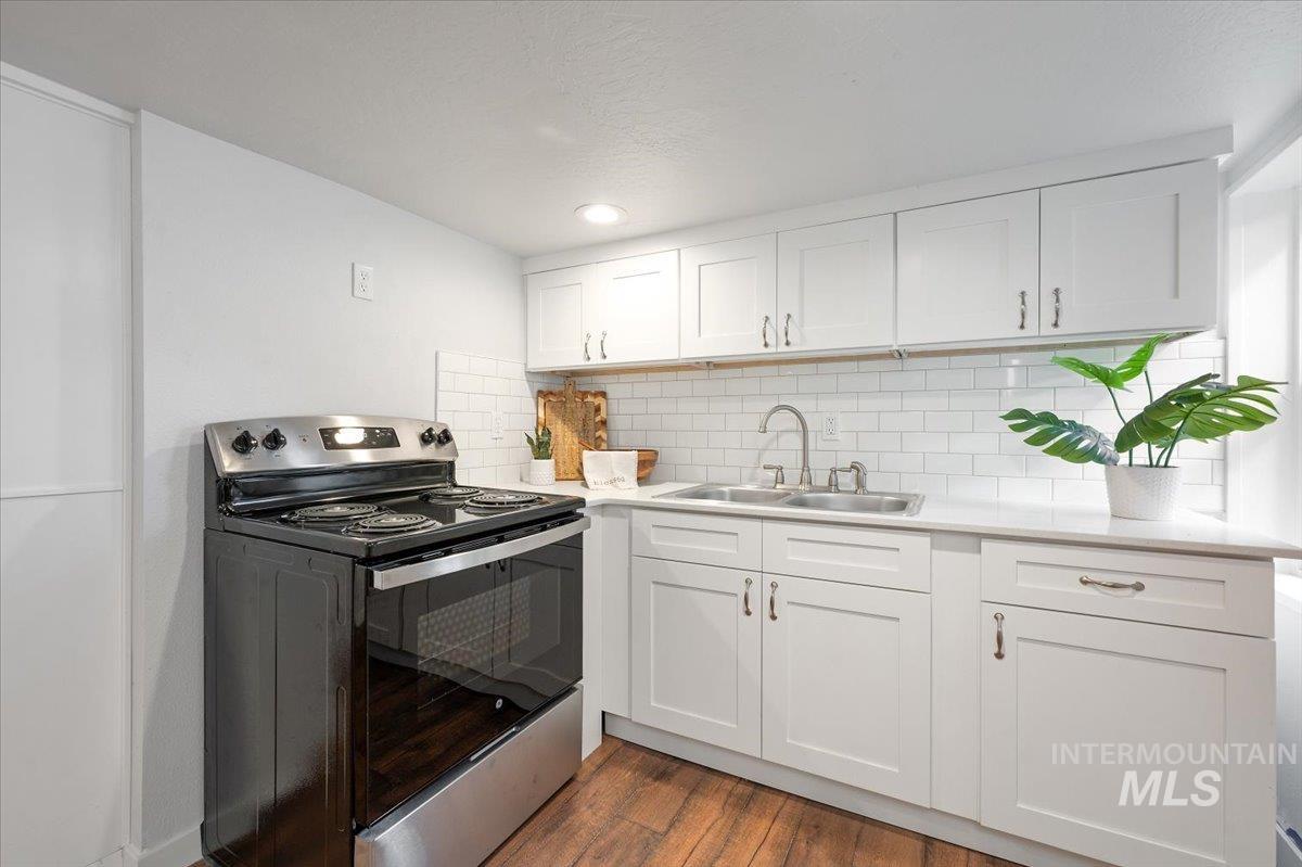 1704 Blaine, Caldwell, Idaho 83605, 6 Bedrooms, 3 Bathrooms, Residential For Sale, Price $449,000, 98950166