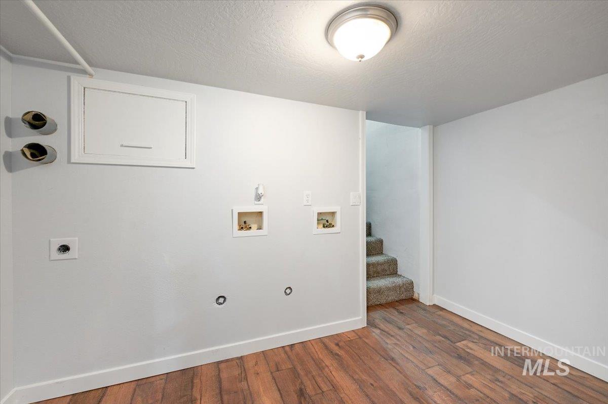 1704 Blaine, Caldwell, Idaho 83605, 6 Bedrooms, 3 Bathrooms, Residential For Sale, Price $449,000, 98950166