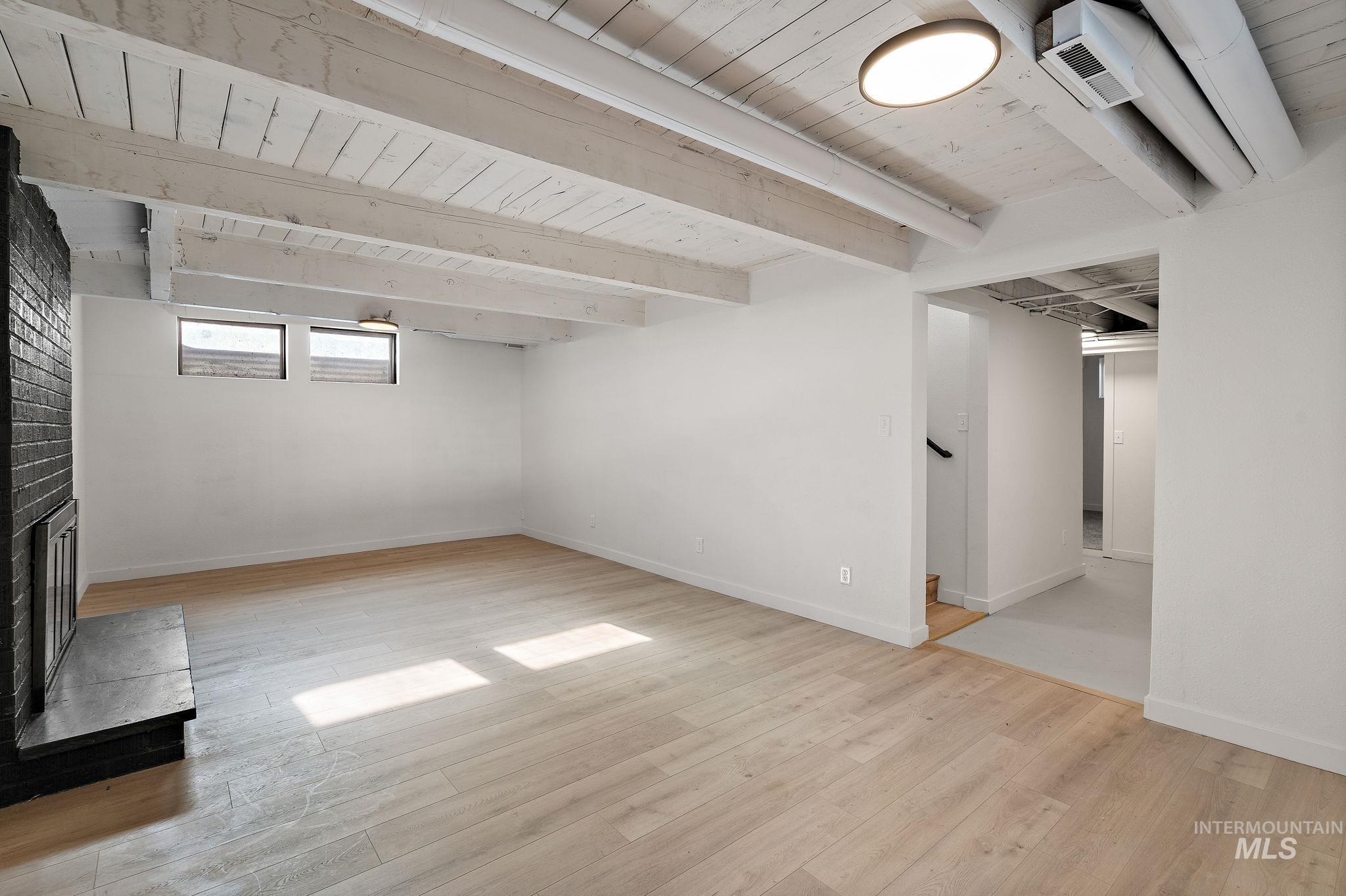 5338 W Spaulding St., Boise, Idaho 83705, 5 Bedrooms, 2 Bathrooms, Residential For Sale, Price $519,000, 98950184