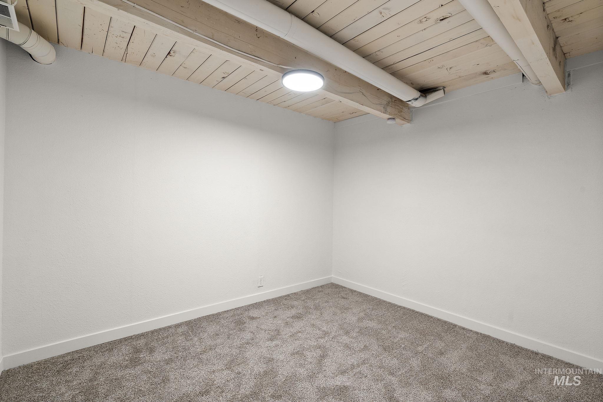 5338 W Spaulding St., Boise, Idaho 83705, 5 Bedrooms, 2 Bathrooms, Residential For Sale, Price $519,000, 98950184