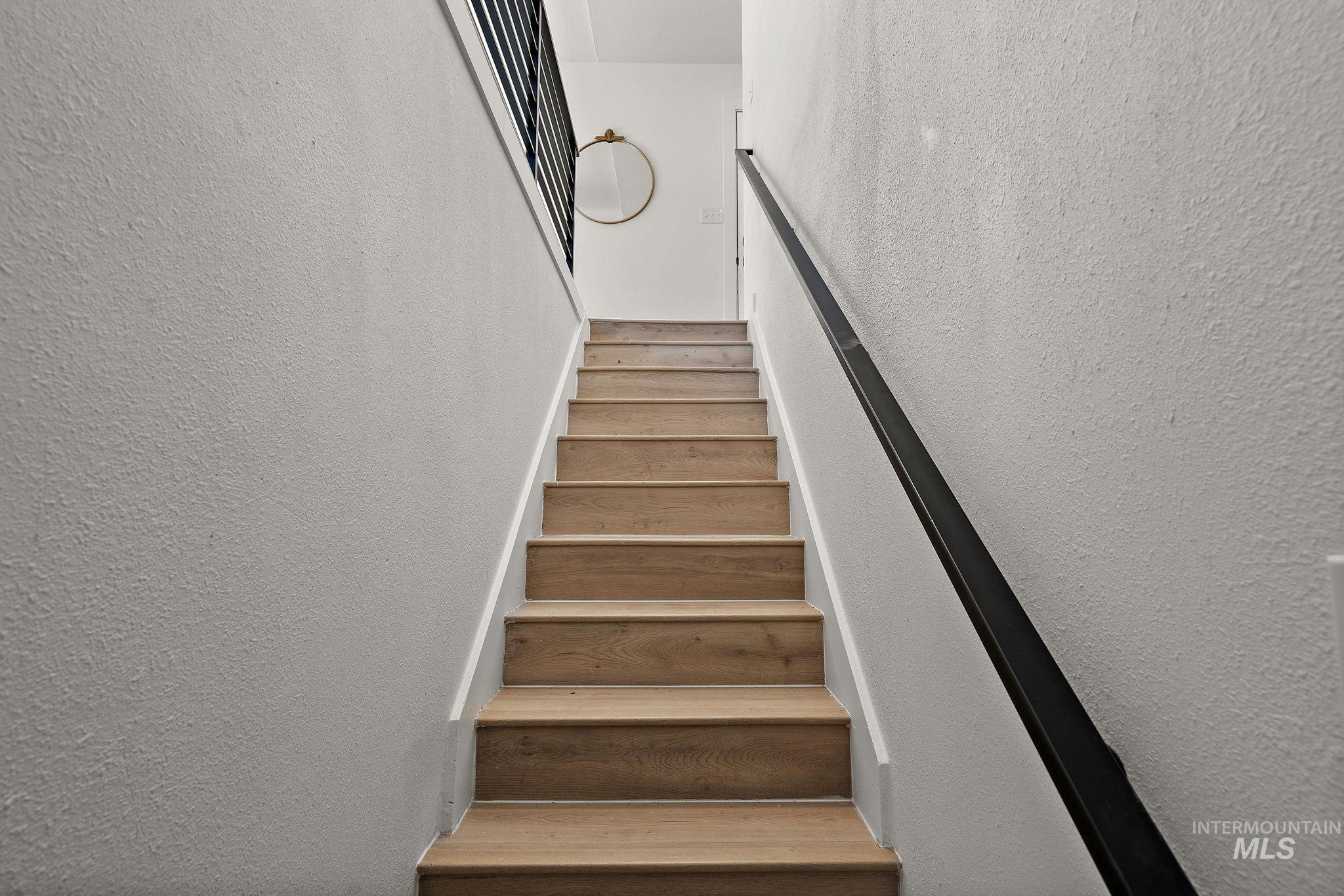 5338 W Spaulding St., Boise, Idaho 83705, 5 Bedrooms, 2 Bathrooms, Residential For Sale, Price $519,000, 98950184