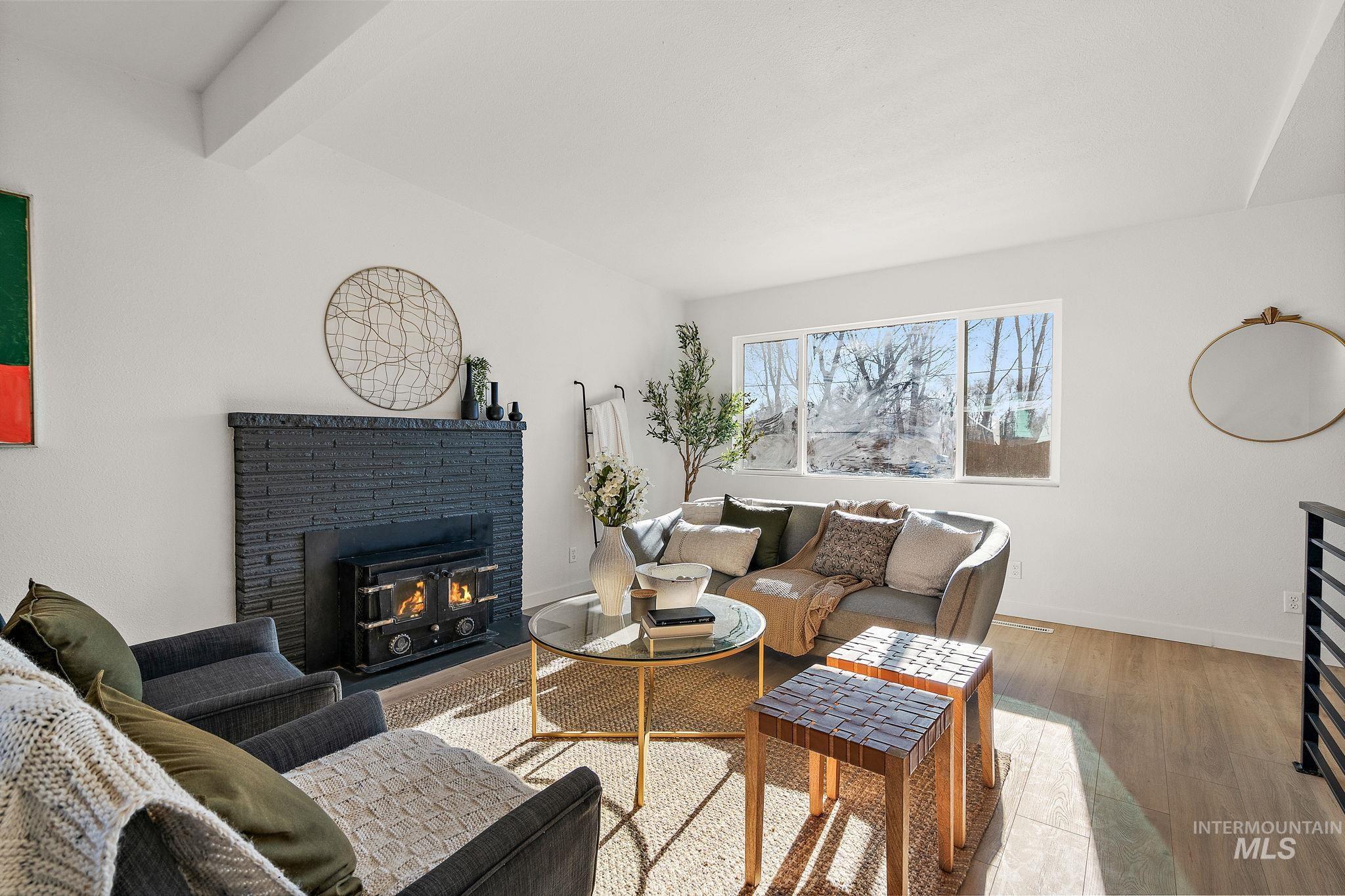 5338 W Spaulding St., Boise, Idaho 83705, 5 Bedrooms, 2 Bathrooms, Residential For Sale, Price $519,000, 98950184