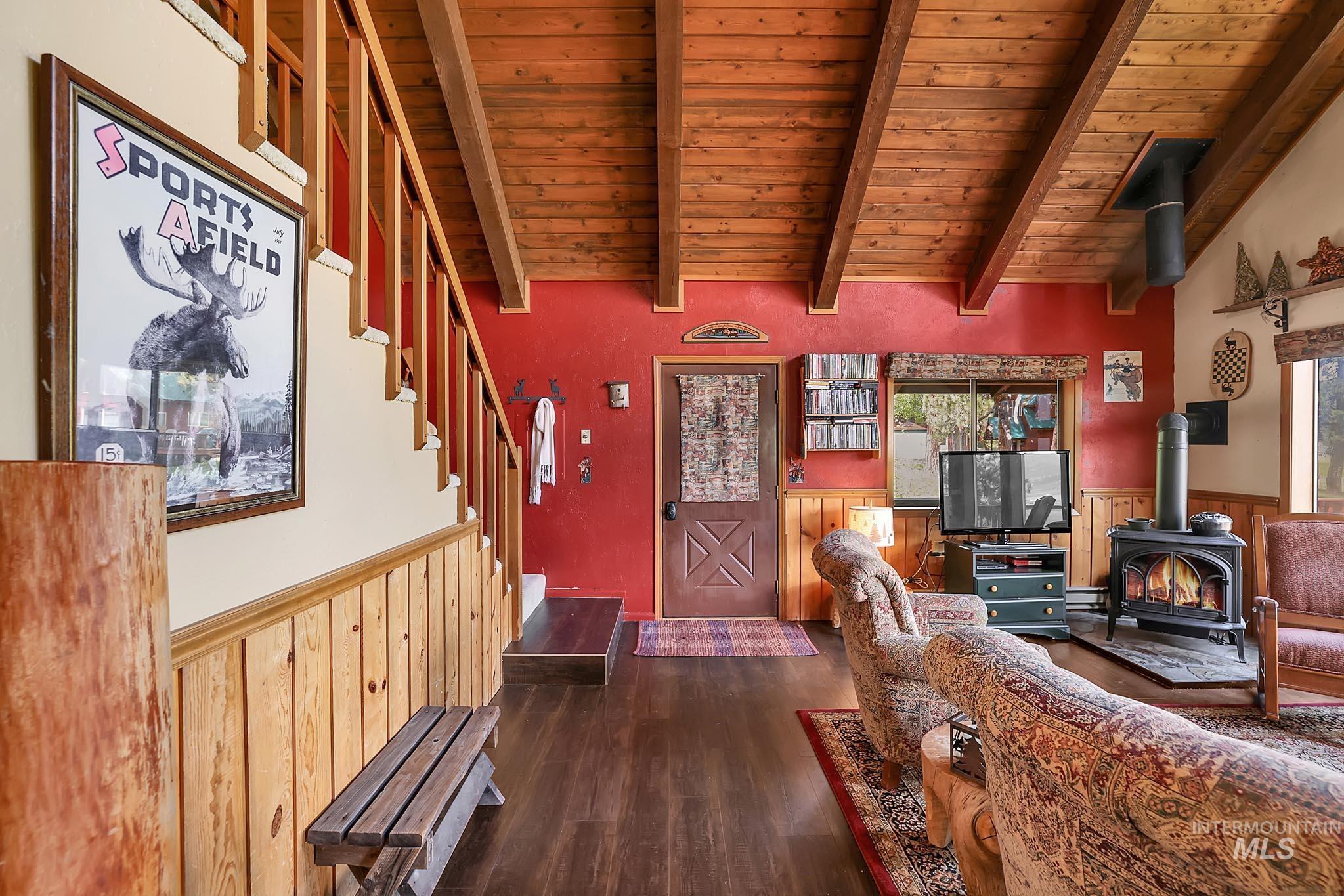 3000 45th Parallel Road, New Meadows, Idaho 83654, 2 Bedrooms, 2 Bathrooms, Residential For Sale, Price $550,000, 98950187