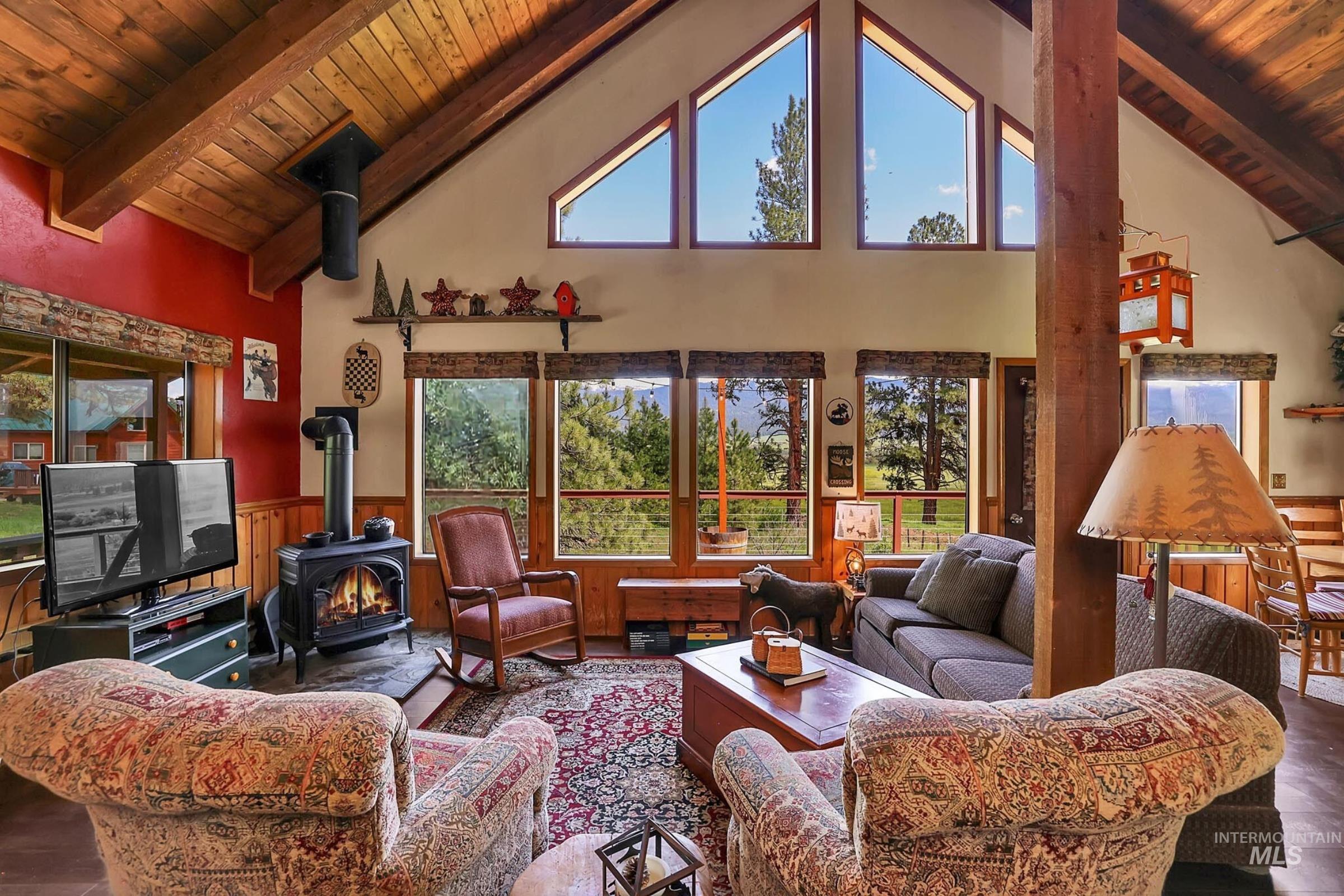 3000 45th Parallel Road, New Meadows, Idaho 83654, 2 Bedrooms, 2 Bathrooms, Residential For Sale, Price $550,000, 98950187