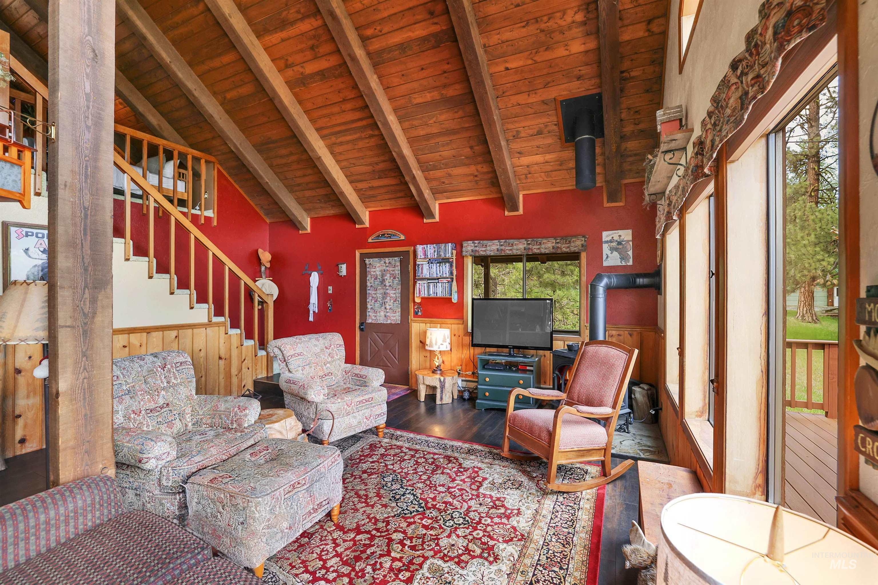 3000 45th Parallel Road, New Meadows, Idaho 83654, 2 Bedrooms, 2 Bathrooms, Residential For Sale, Price $550,000, 98950187