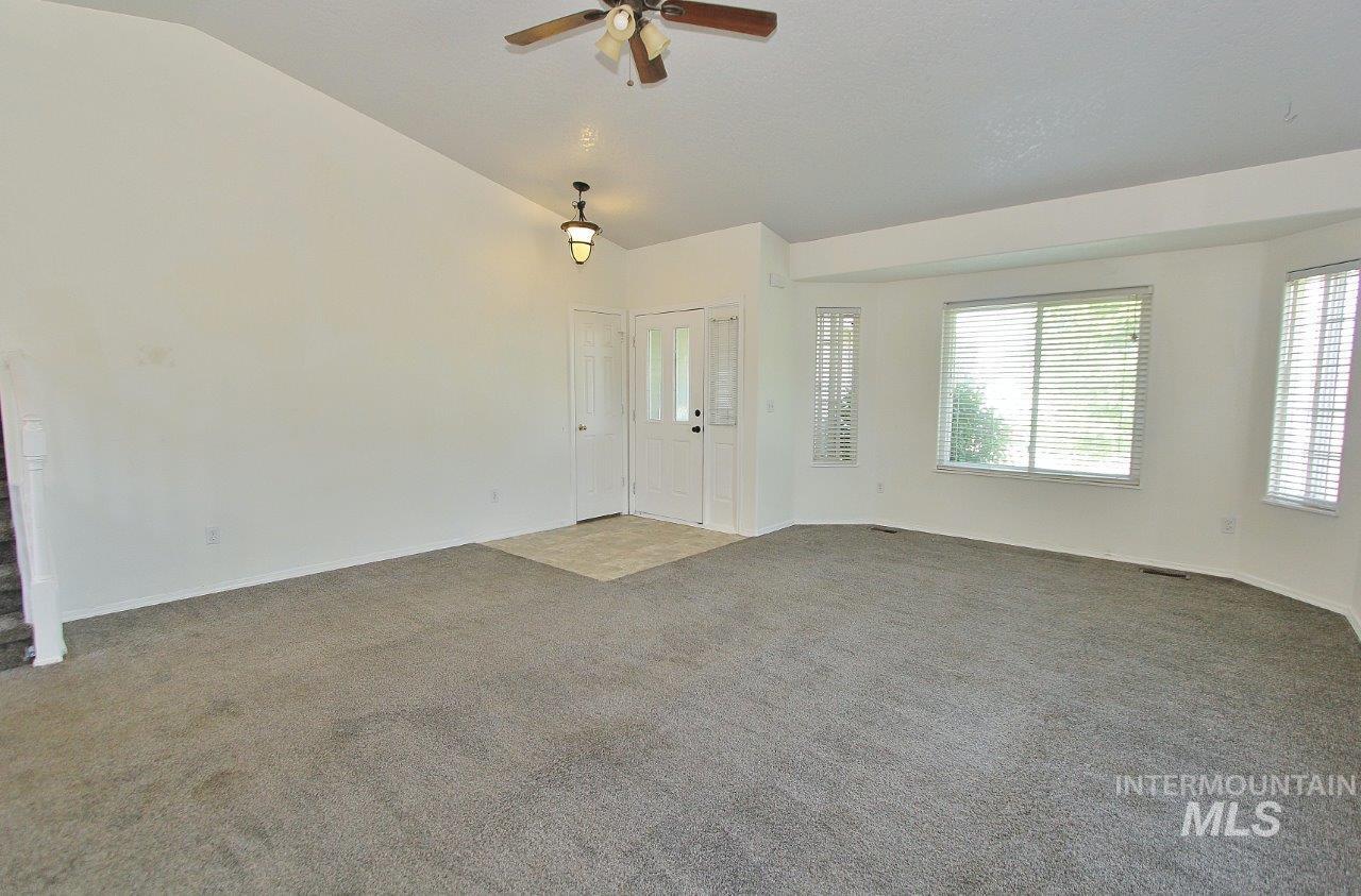 82 N Wedgwood Drive, Nampa, Idaho 83651, 4 Bedrooms, 3 Bathrooms, Residential For Sale, Price $399,999, 98950202