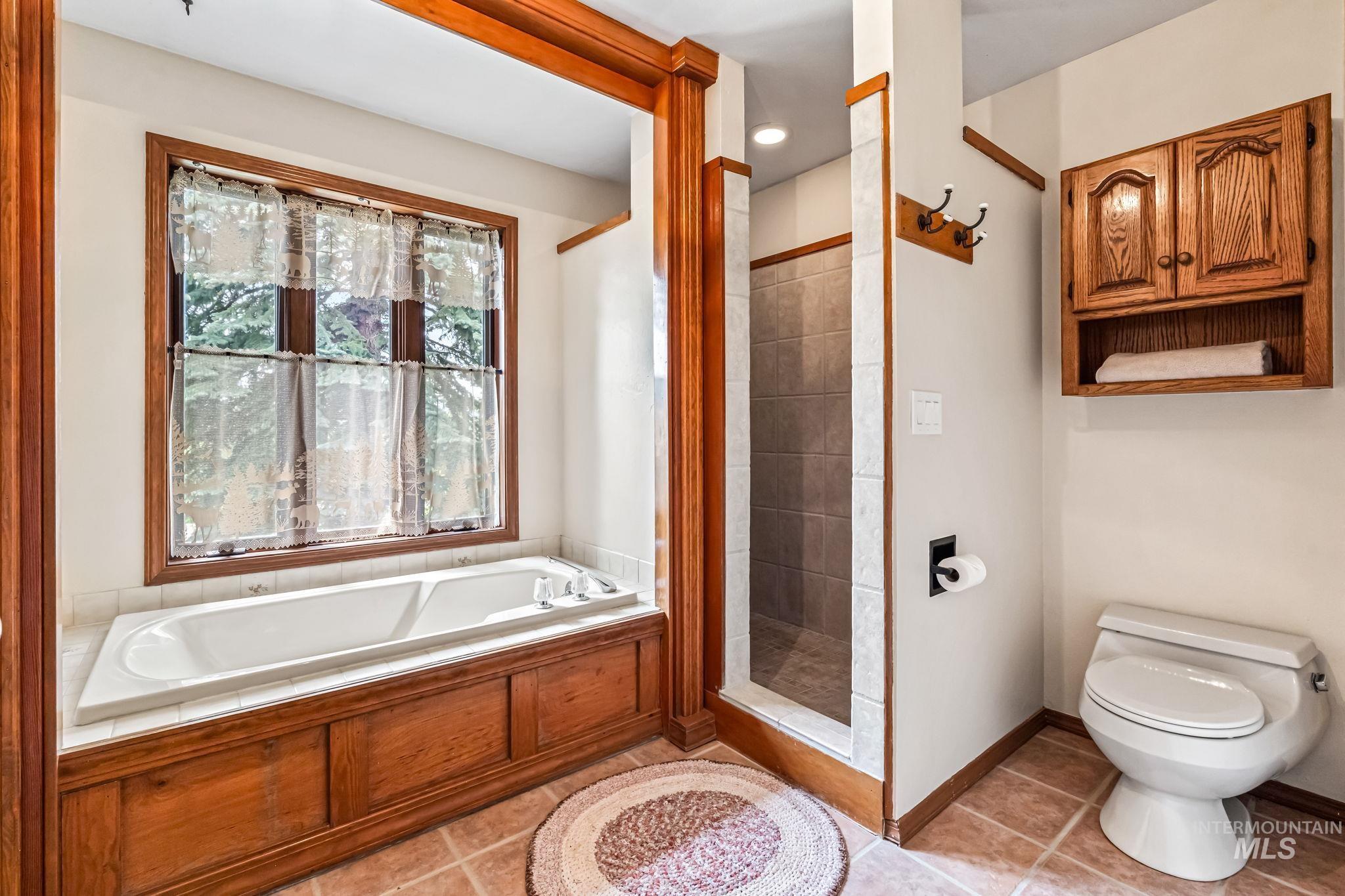 14060 Deerfield, McCall, Idaho 83638, 4 Bedrooms, 3.5 Bathrooms, Residential For Sale, Price $1,650,000, 98950206