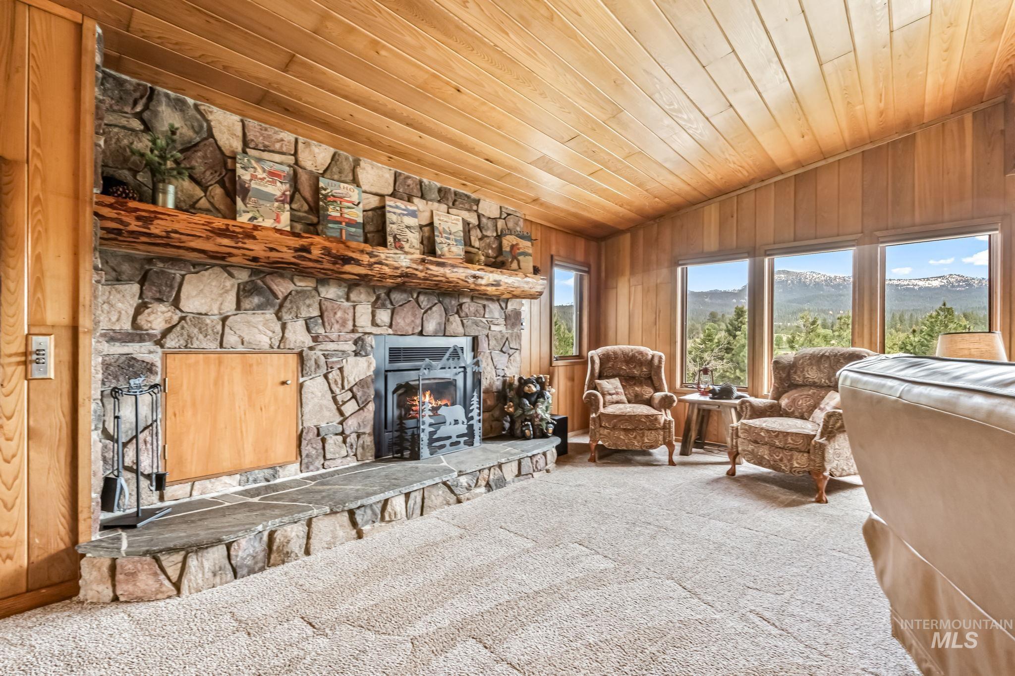 14060 Deerfield, McCall, Idaho 83638, 4 Bedrooms, 3.5 Bathrooms, Residential For Sale, Price $1,650,000, 98950206